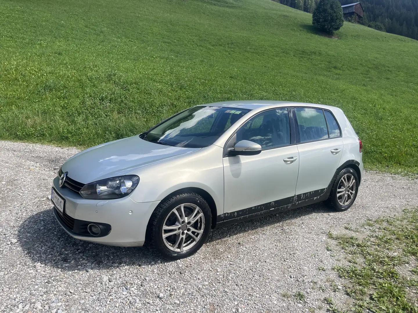 Volkswagen Golf Comfortline 2,0 4MOTION TDI DPF - 2