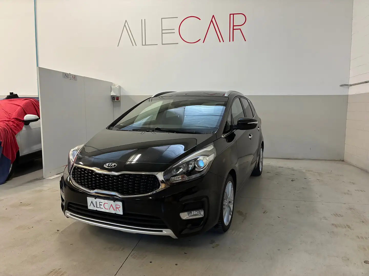 Kia Carens Carens 1.7 crdi Business Class 141cv 7pti dct Negro - 1