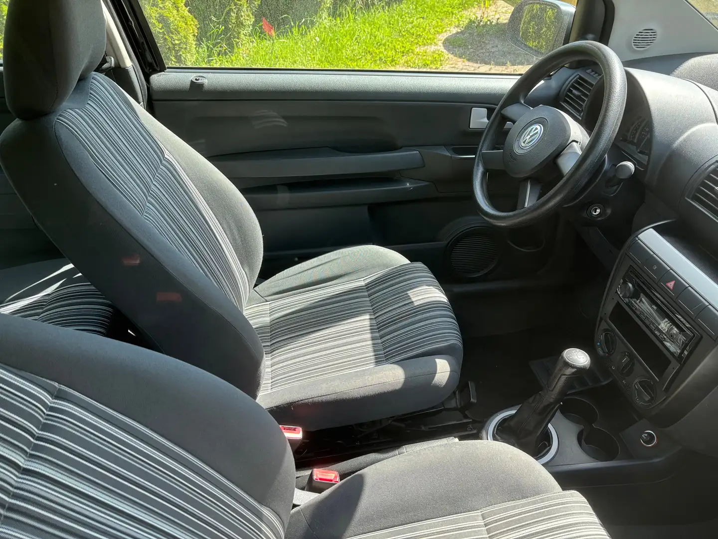 Volkswagen Fox 1.4*Kuppl.+ZRneu*Klima*75PS* Noir - 2