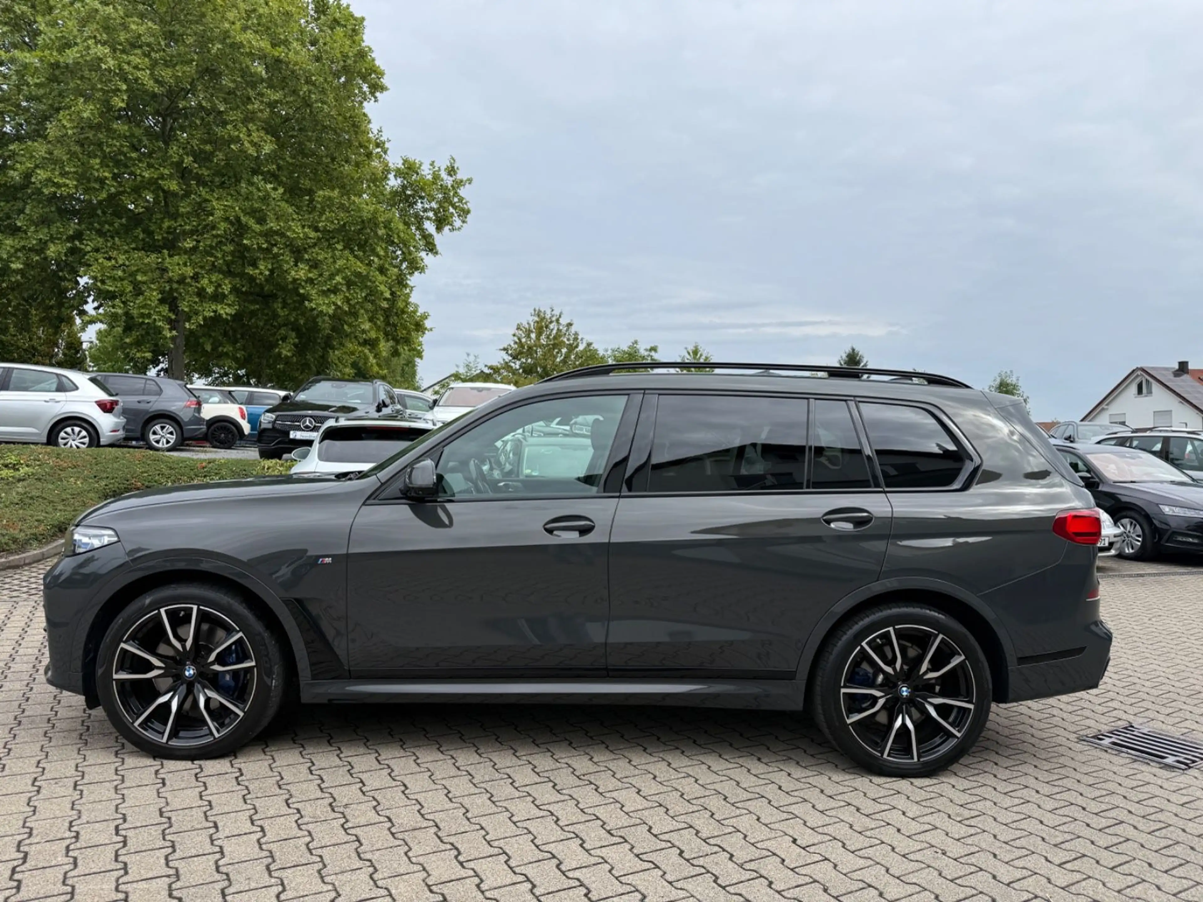BMW X7 xDrive 40 d M Sport Inno 6-Sitzer Sitzkli H&K — photo 7