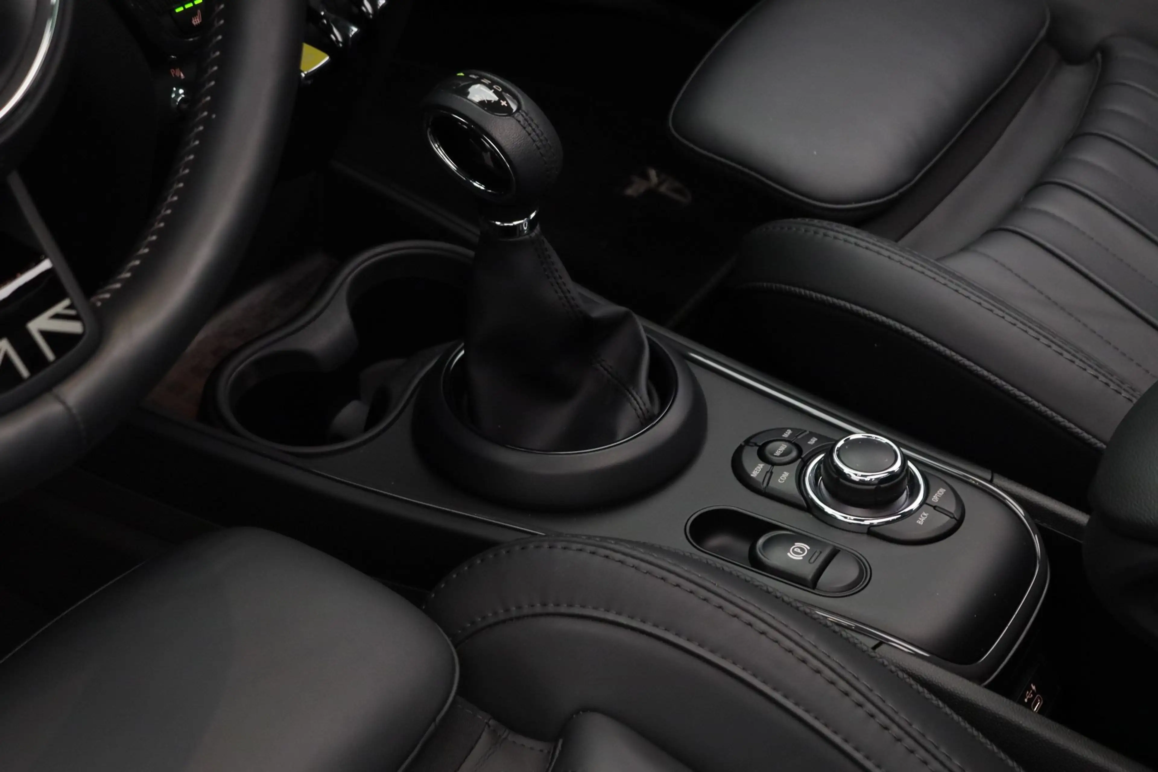 MINI Cooper SE Countryman 1.5 ALL4 MINI Yours | Achteruitrijcamera | Panoram — photo 15