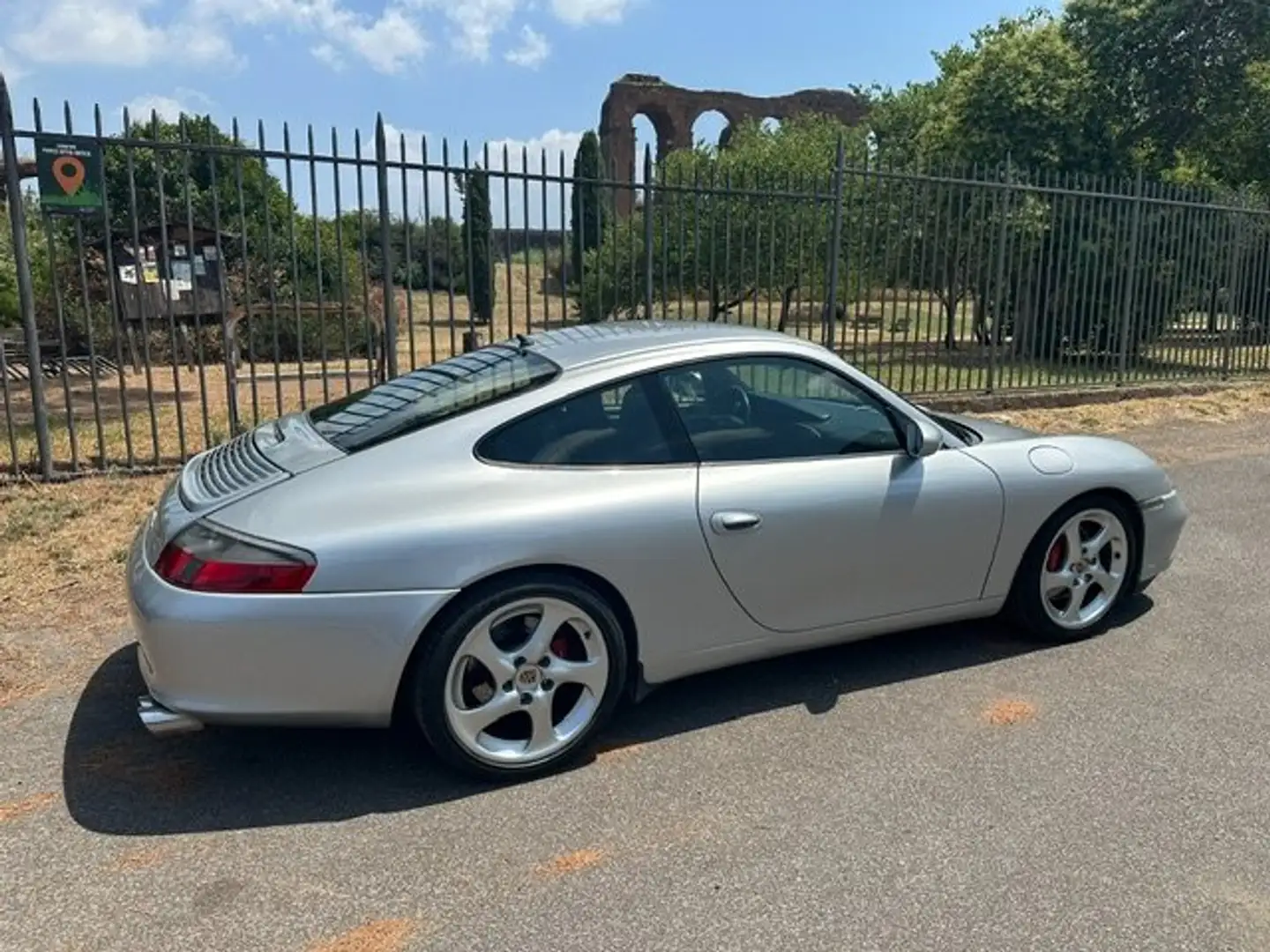 Porsche 911 911 Coupe 3.4 Carrera MOTORE NUOVO Grigio - 2