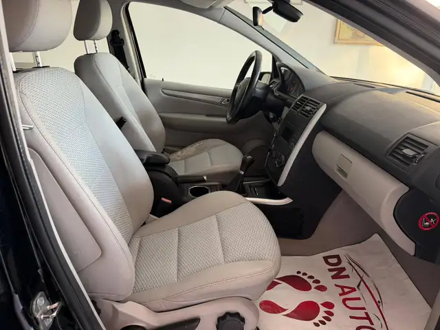 Mercedes-Benz A-Class view 18