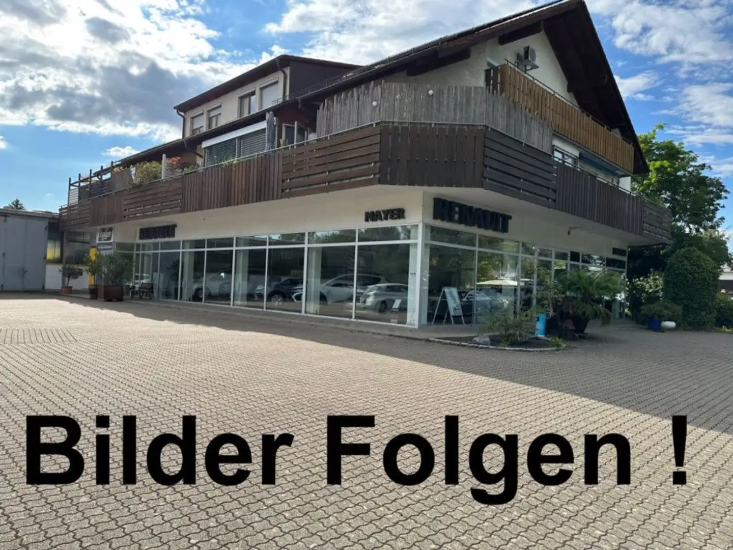 Audi Q5 30 TDI S tronic*Advanced* Schwarz - 1