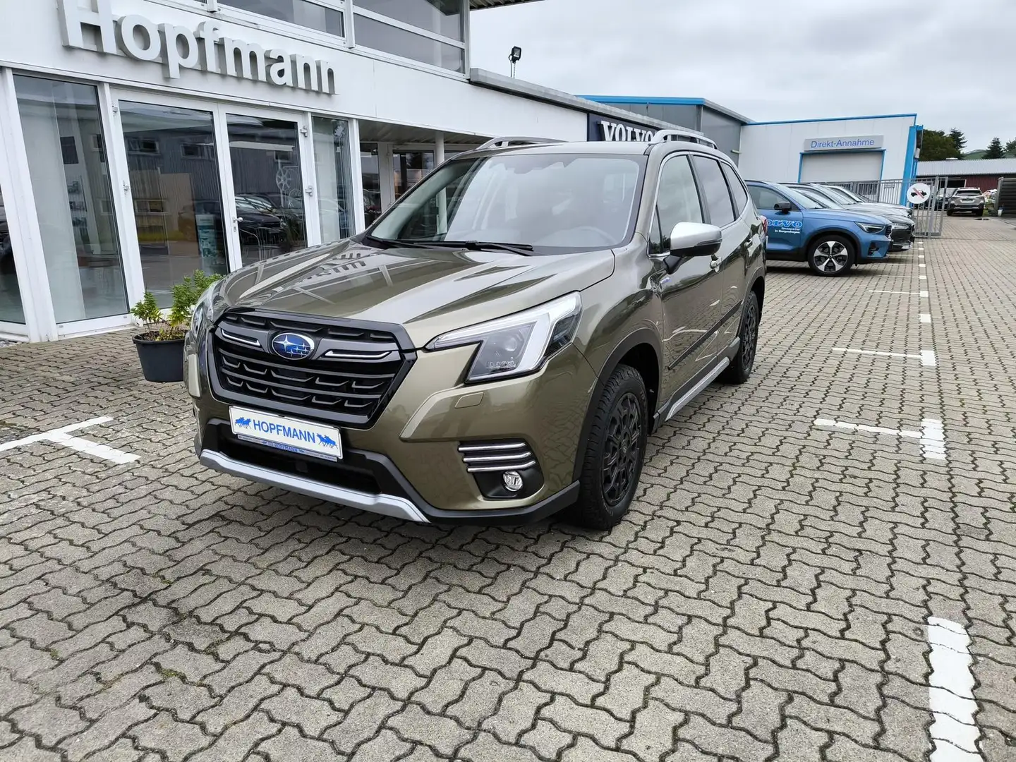 Subaru Forester 2.0ie e-Boxer Comfort mit OFFROAD-PAKET Grün - 1