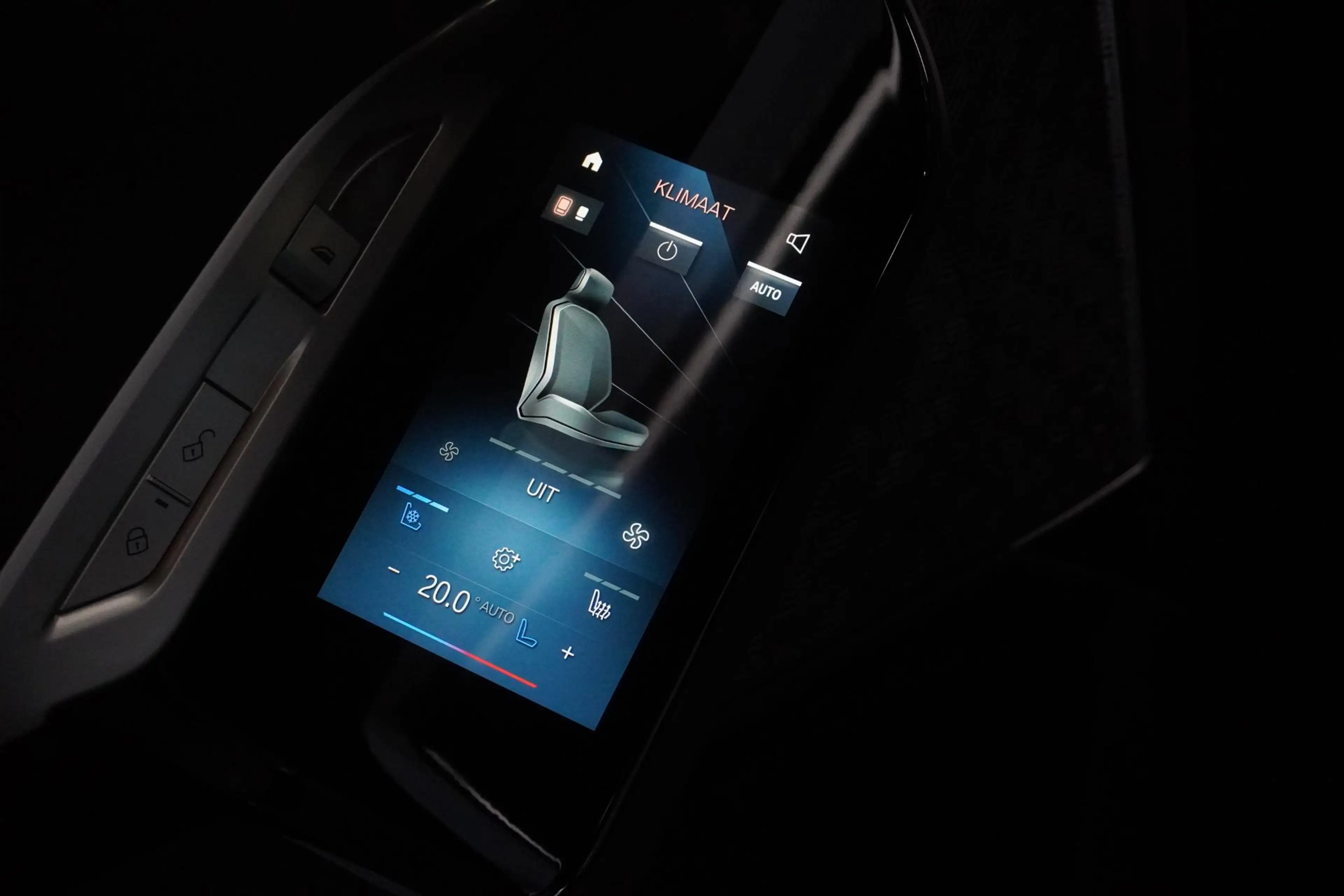 BMW i7 eDrive50 M Sportpakket | 21 inch Individual V-spaa — photo 15
