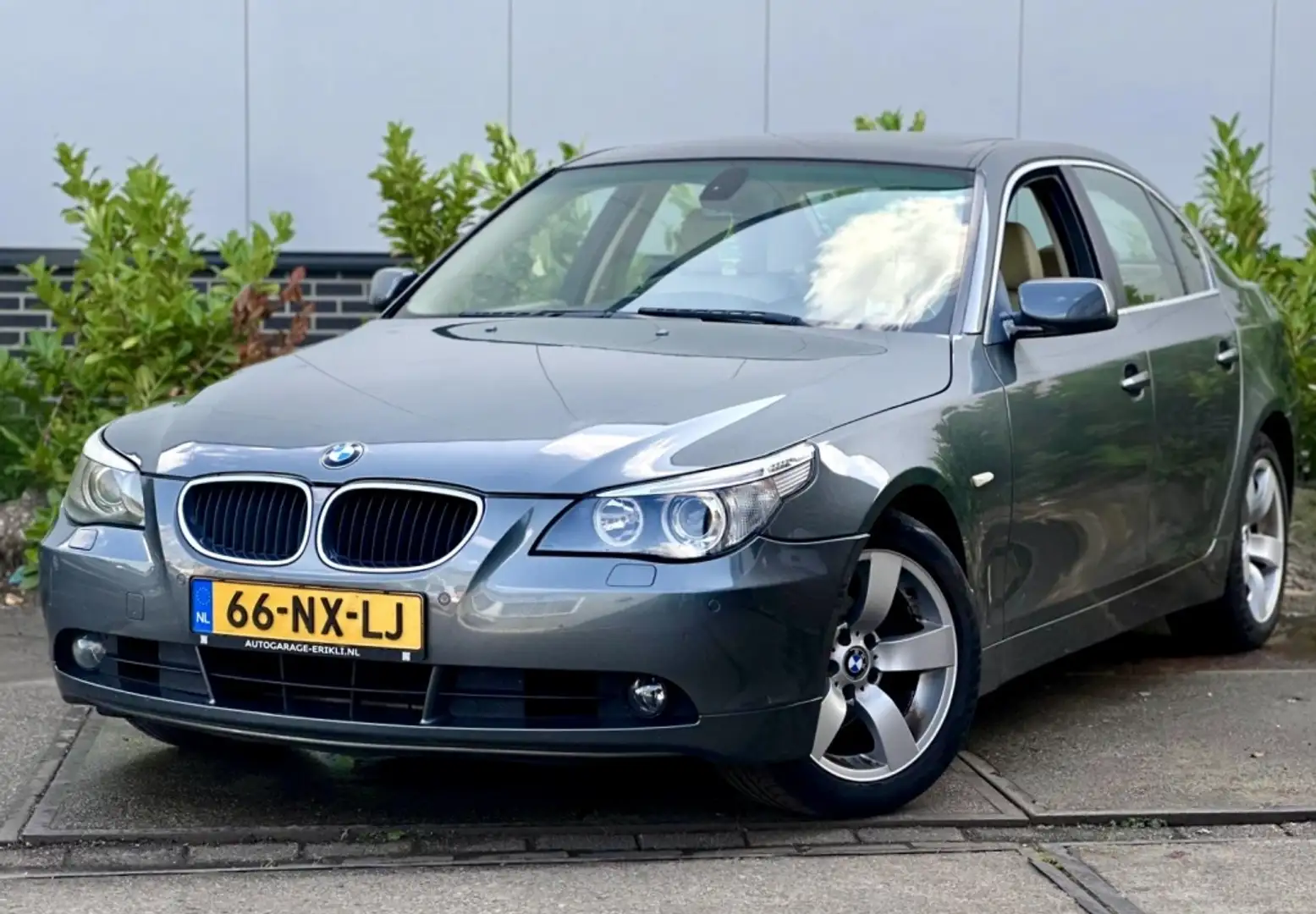 BMW 525 5-serie 525i Executive |Clima |CruiseC |Leder |NAP Grijs - 1
