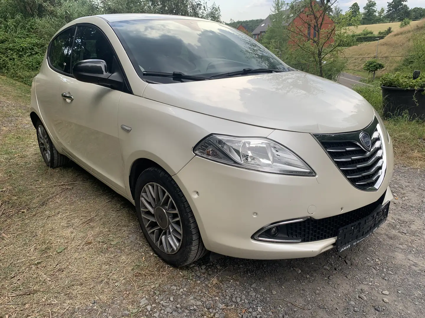 Lancia Ypsilon - 1