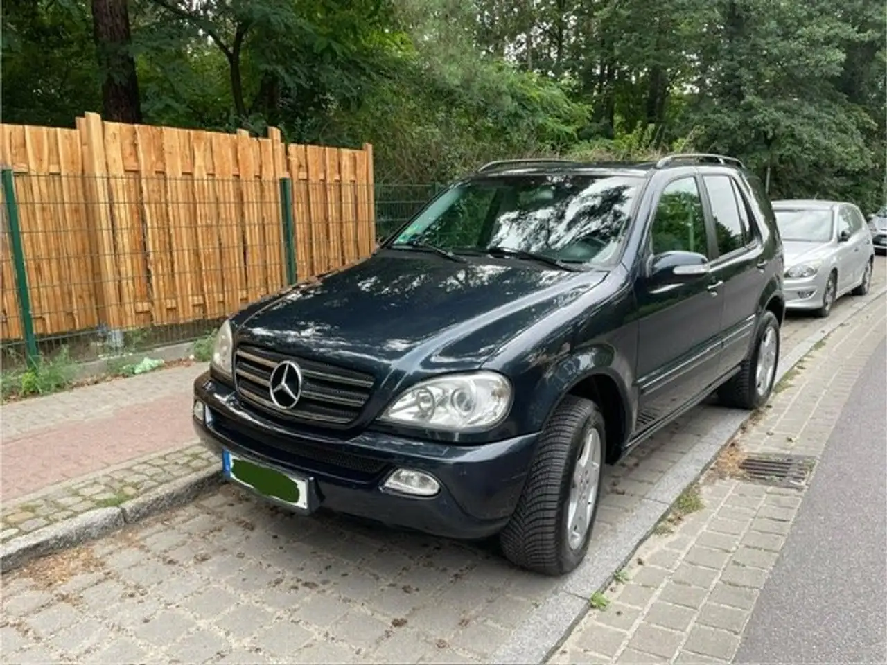 Mercedes-Benz ML 500