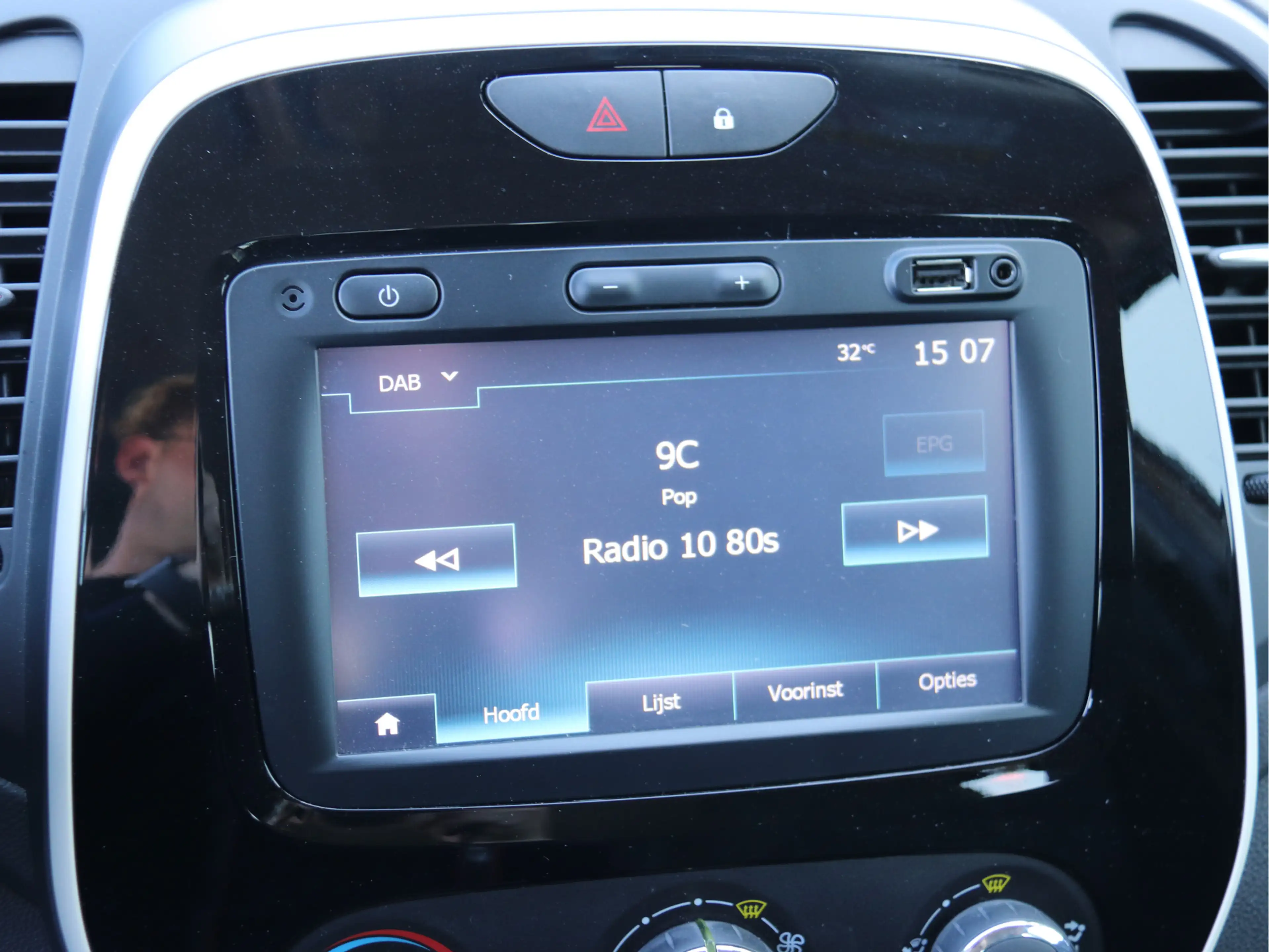Renault Captur 0.9 TCe Limited AIRCO / CRUISE / TREKHAAK / PDC AC — photo 16