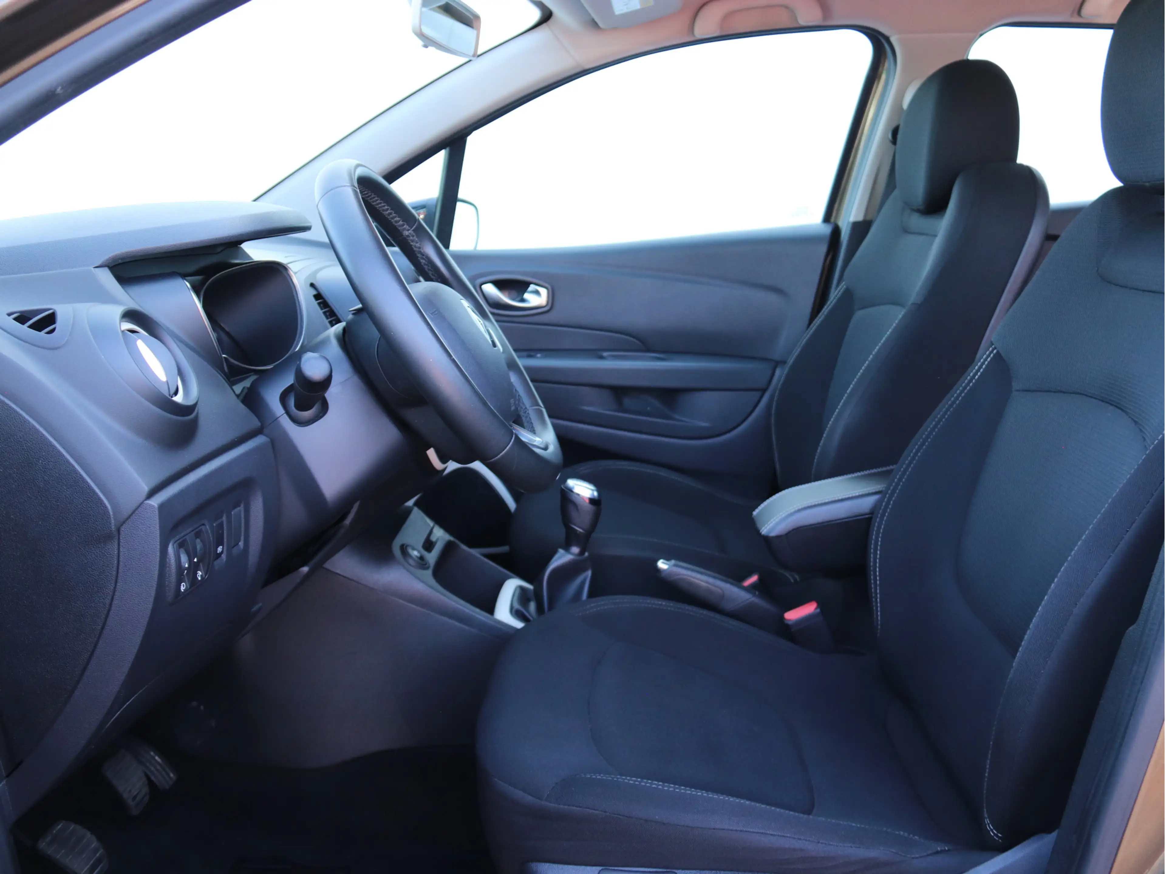 Renault Captur 0.9 TCe Limited AIRCO / CRUISE / TREKHAAK / PDC AC — photo 7