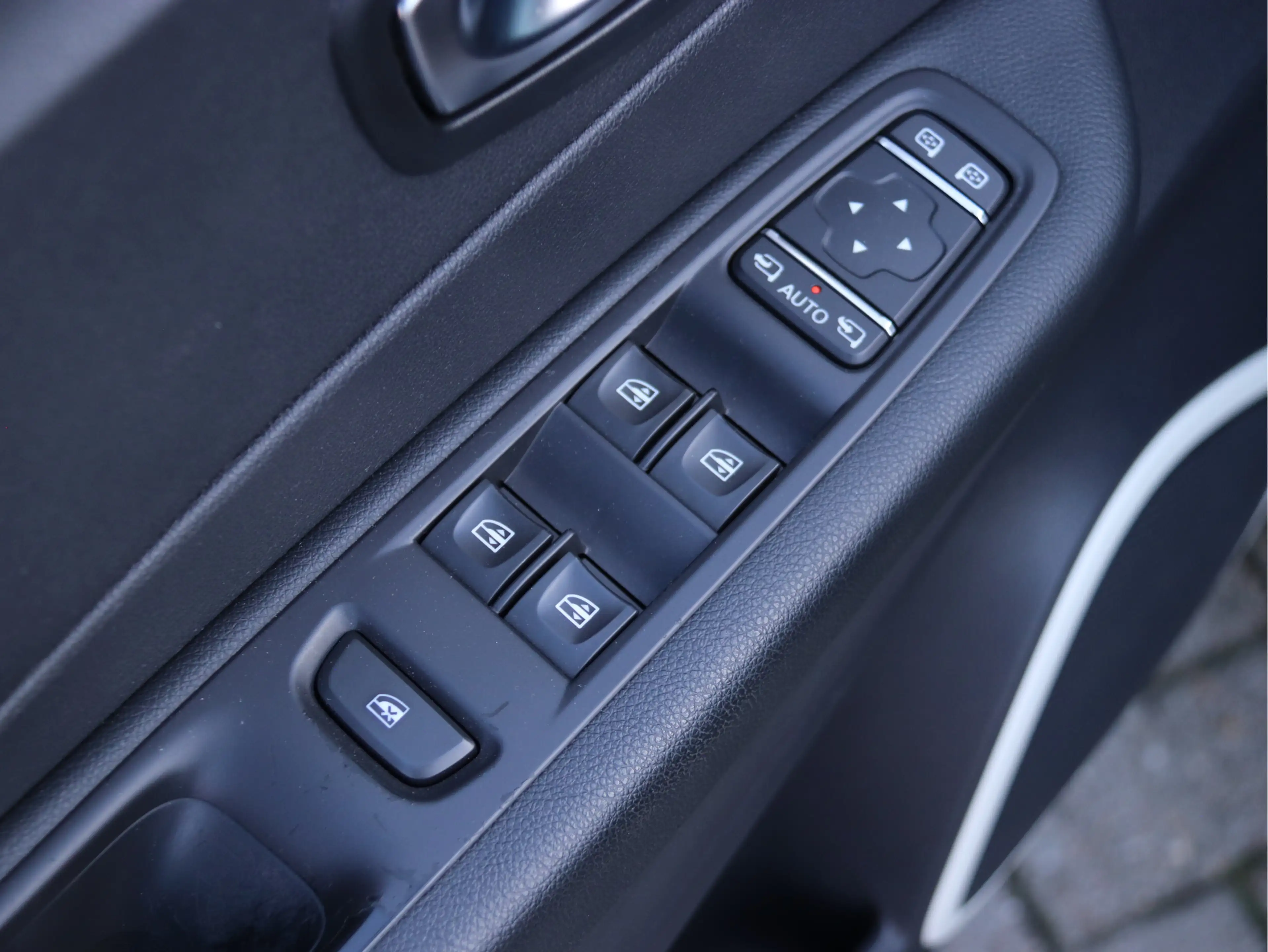 Renault Captur 0.9 TCe Limited AIRCO / CRUISE / TREKHAAK / PDC AC — photo 8