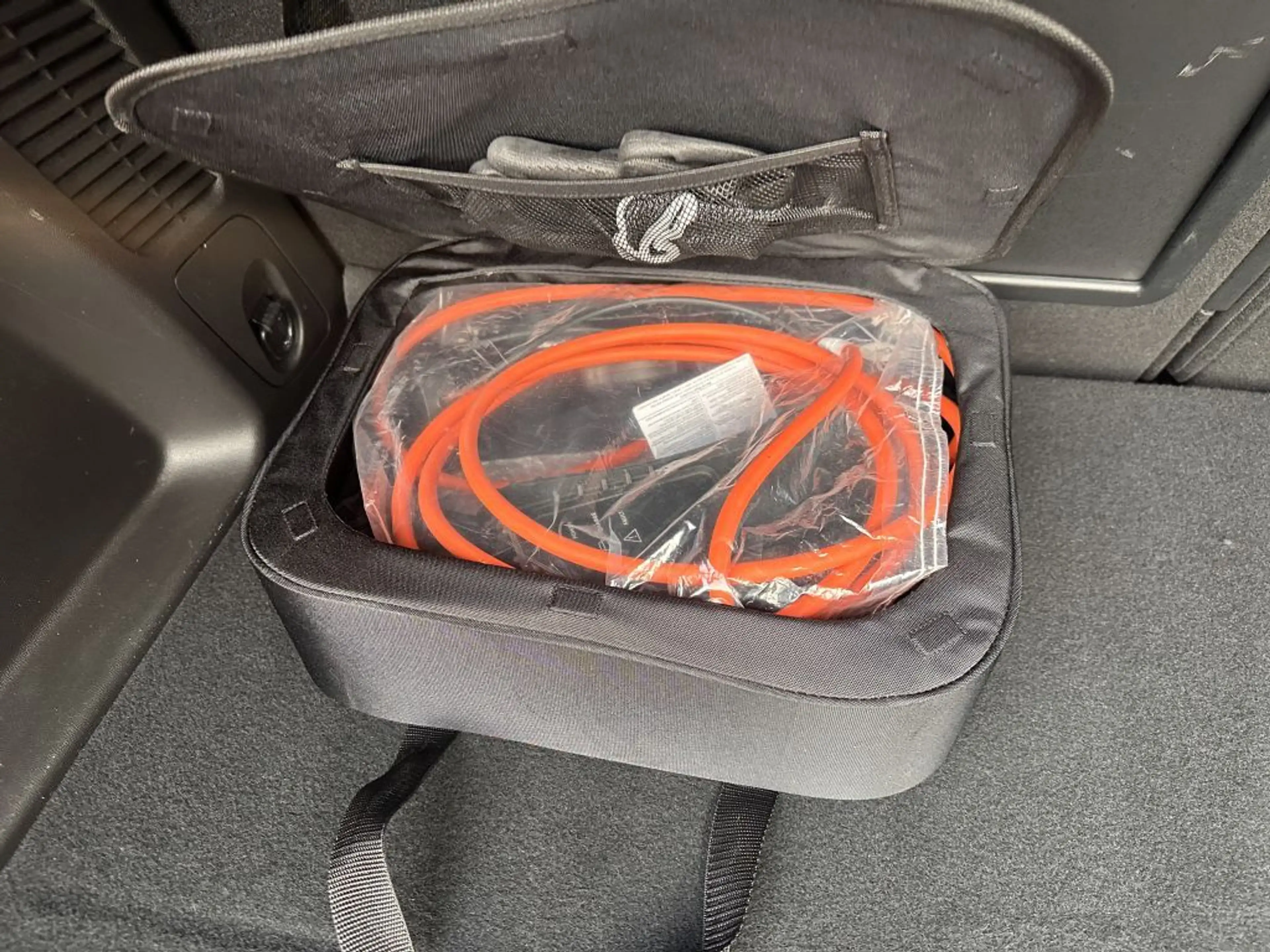 Opel Grandland X Grandland Hybrid4 Ultimate 7,4 KW OBC. AHK — photo 11