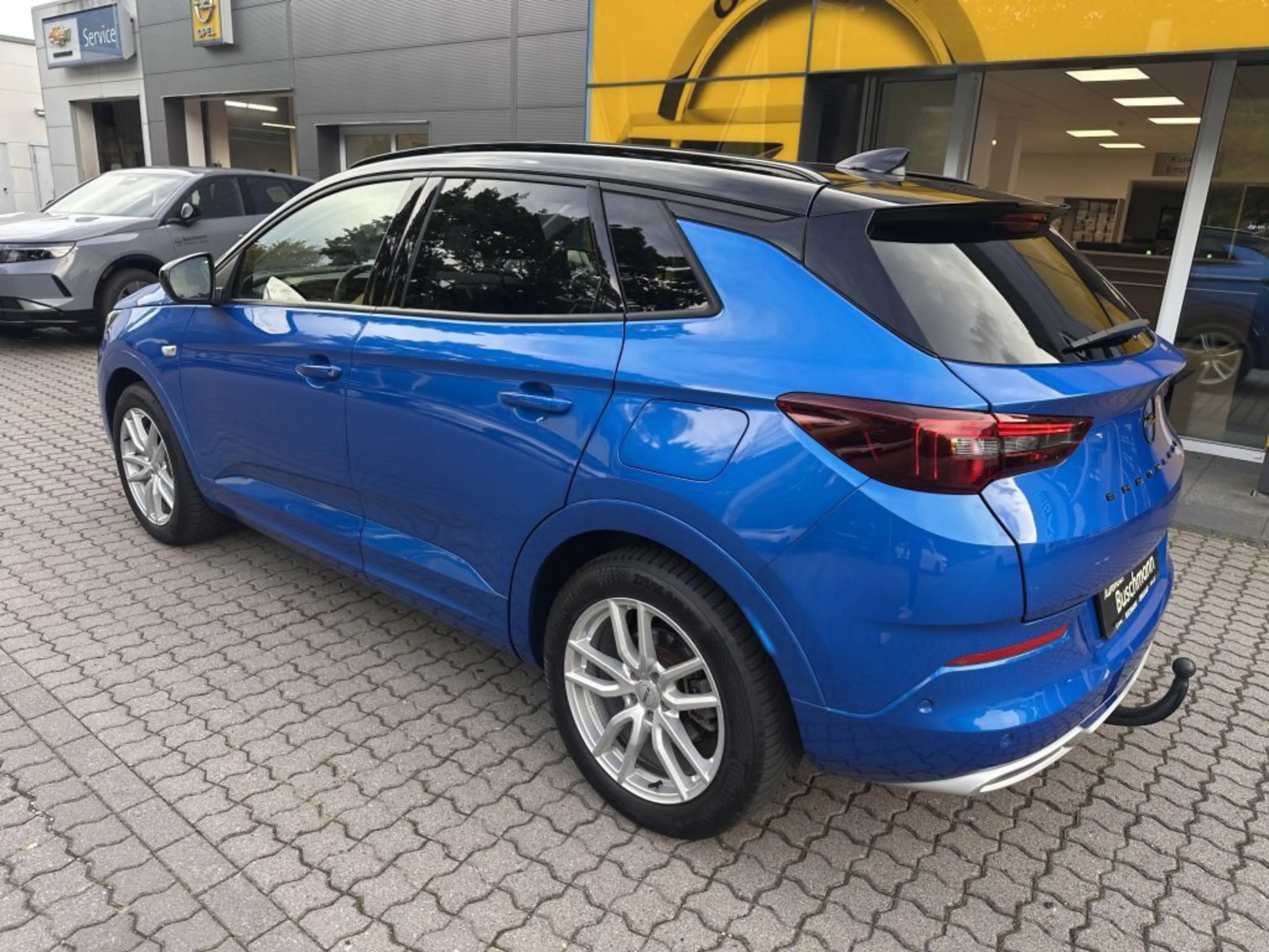 Opel Grandland X Grandland Hybrid4 Ultimate 7,4 KW OBC. AHK — photo 8