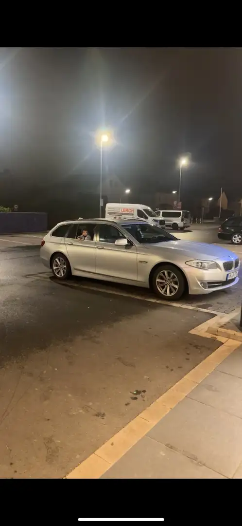 BMW 520 520d Pano, Tüv neu, Automatik, softclose heck Grau - 1