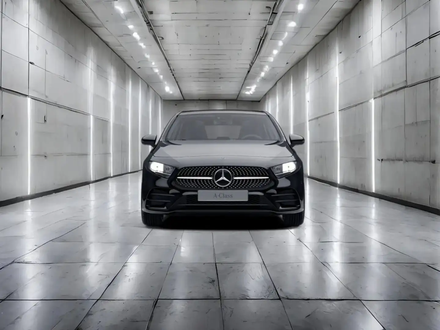 Mercedes-Benz A 250 e  AMG+NIGHTP.+MBUX+KAMERA+NAVI+PANO-DACH Schwarz - 2
