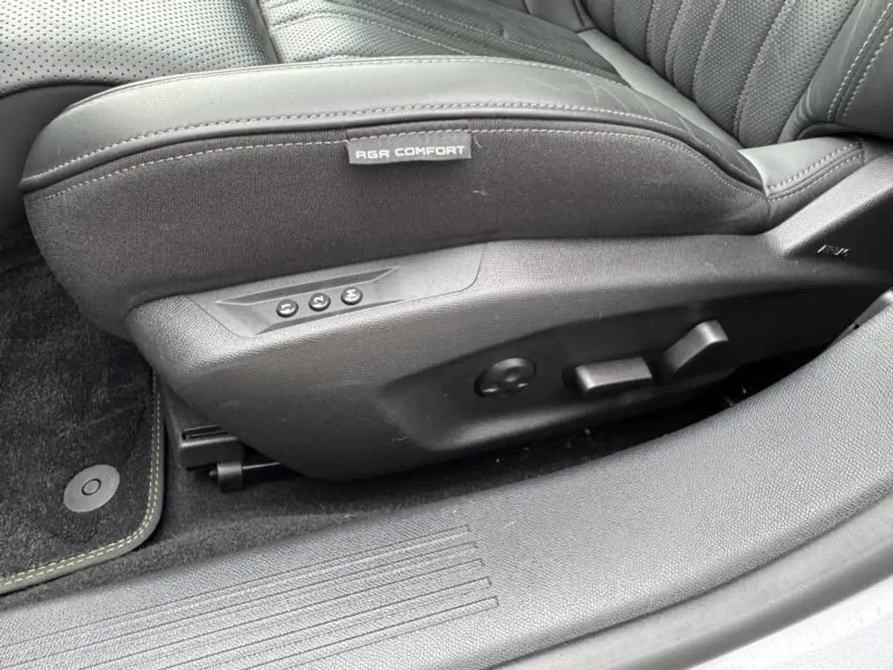 Peugeot 308 GT Leder Focal Opendak Trekhaak, миниатюра 12