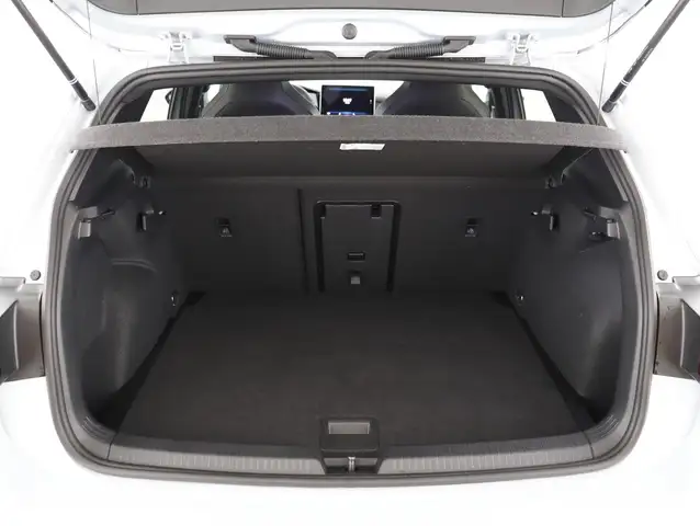 Volkswagen Golf view 7