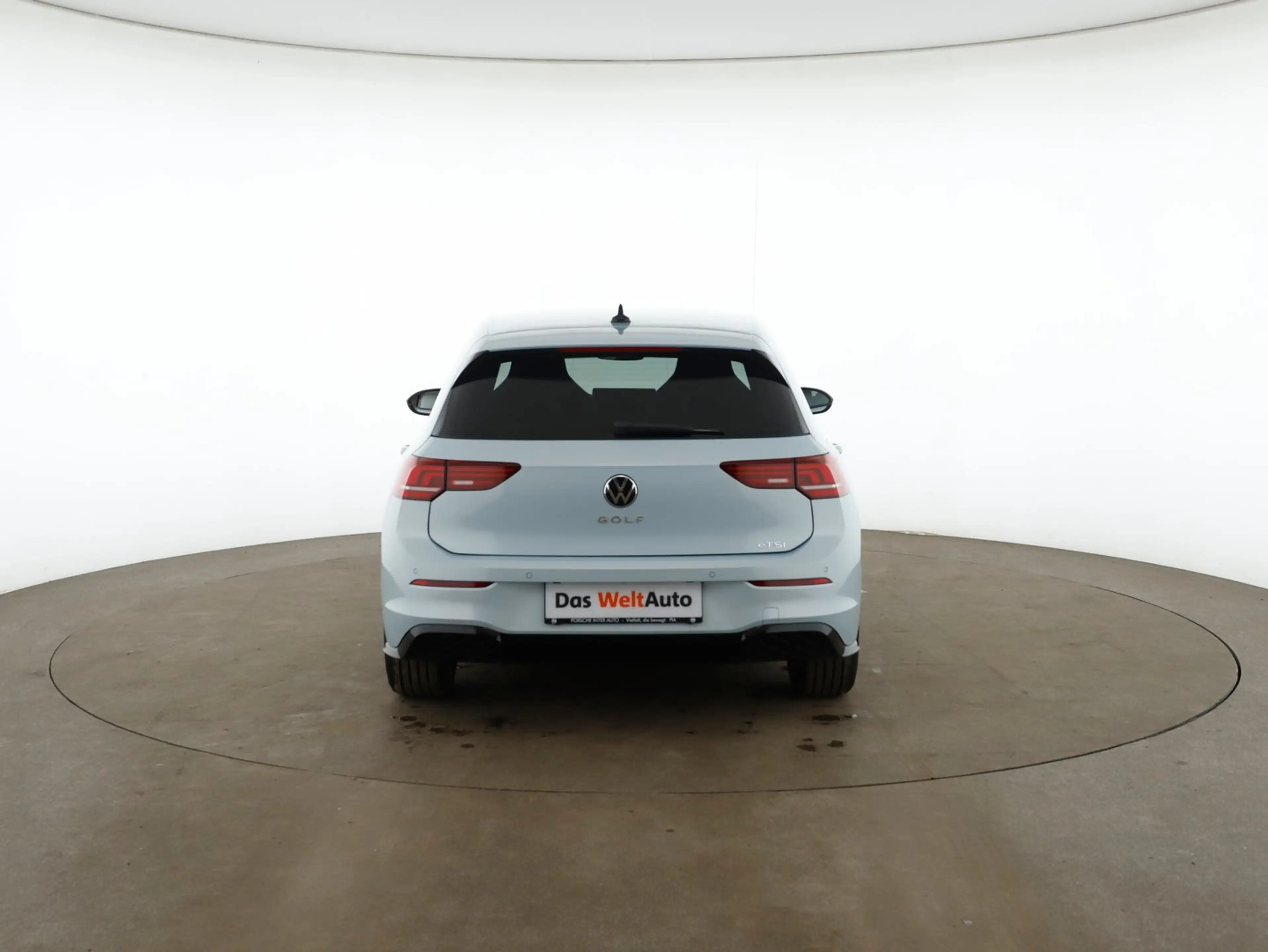 Volkswagen Golf R R-Line mHEV TSI DSG — photo 6