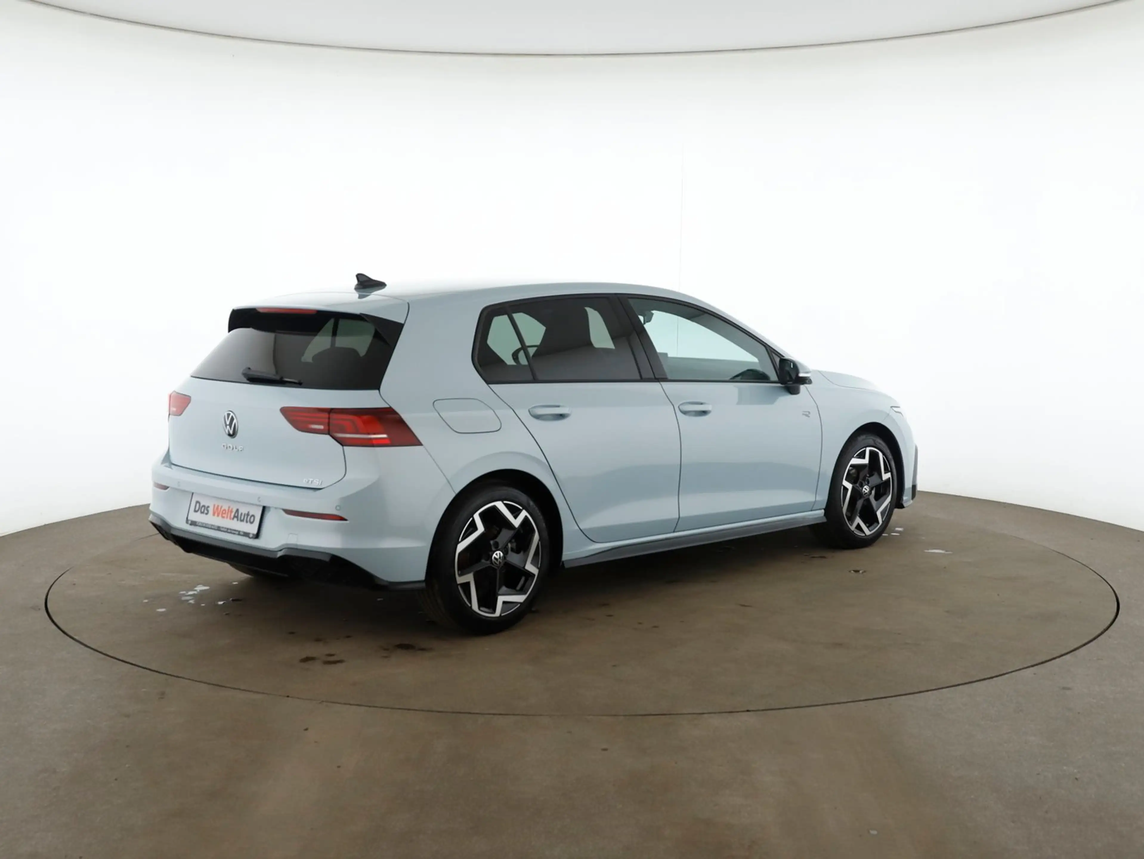 Volkswagen Golf R R-Line mHEV TSI DSG — photo 4