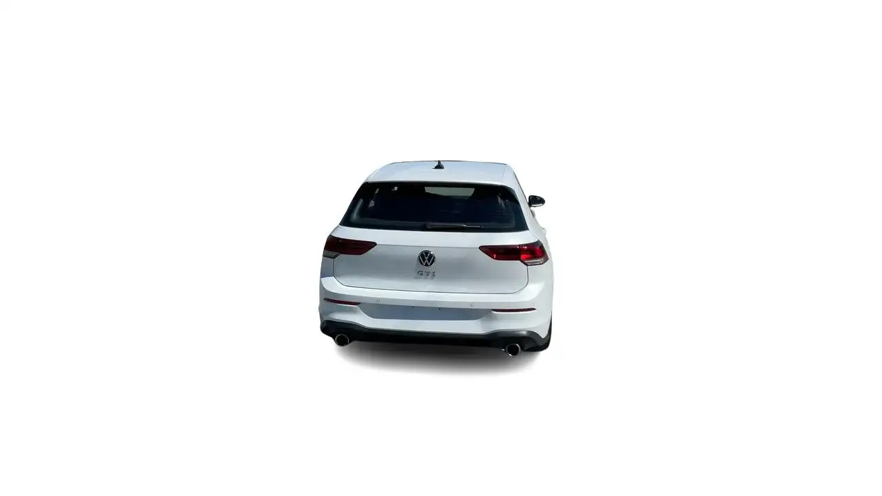 Volkswagen Golf GTI снимка Volkswagen Golf GTI