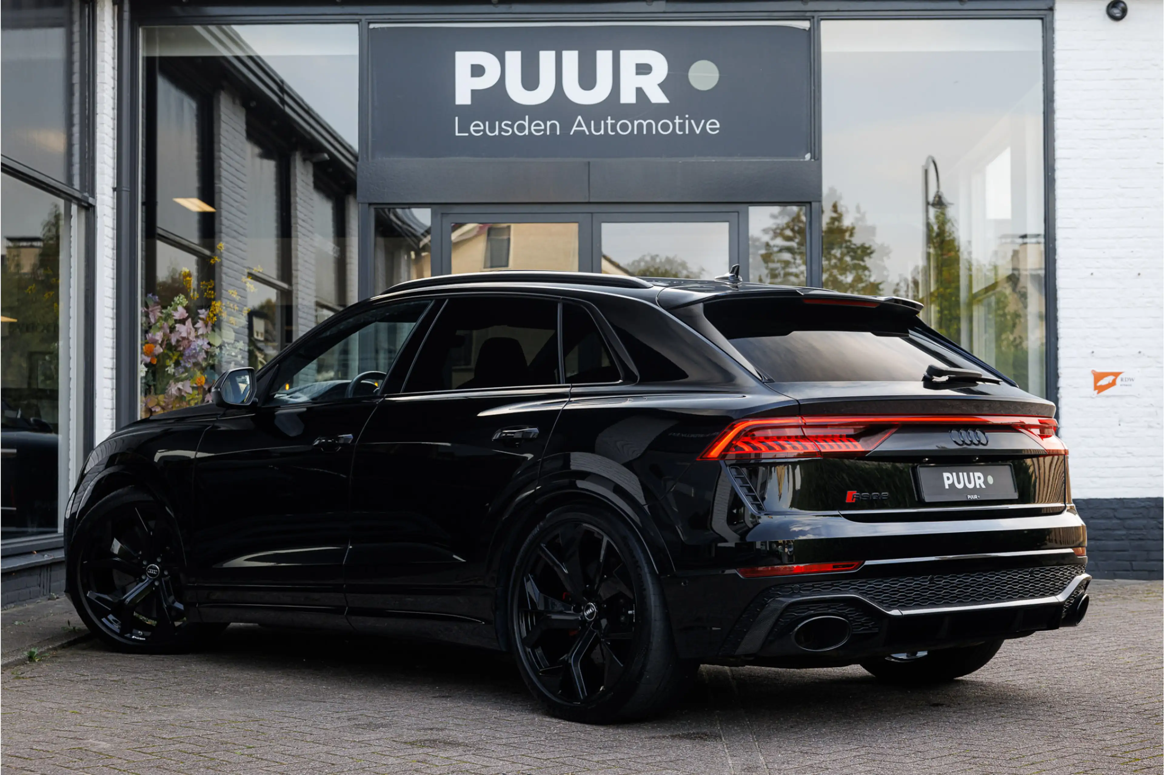 Audi RS Q8 RSQ8 4.0 TFSI Quattro Dynamic Plus Carbon Pakket - — photo 2