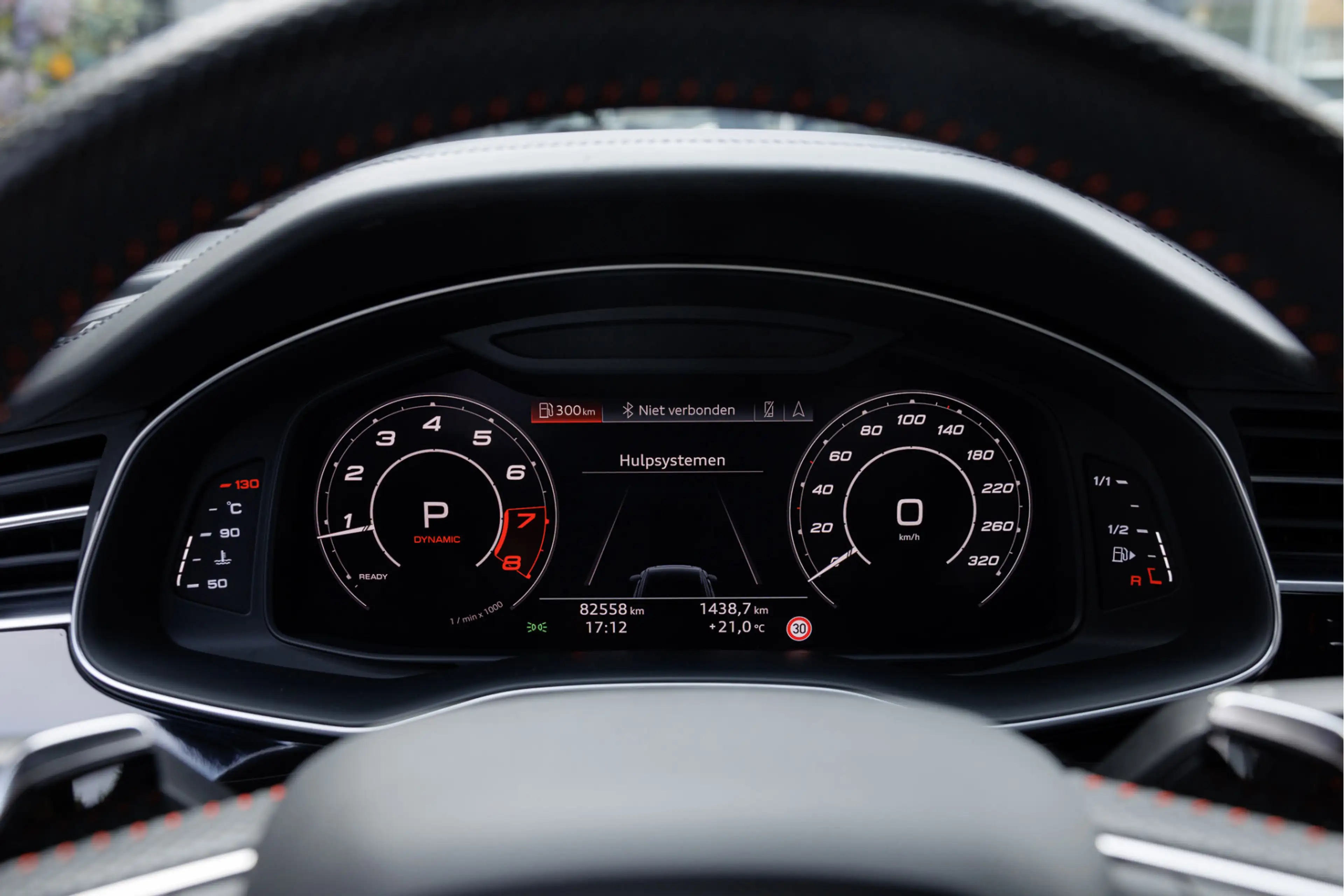 Audi RS Q8 RSQ8 4.0 TFSI Quattro Dynamic Plus Carbon Pakket - — photo 26