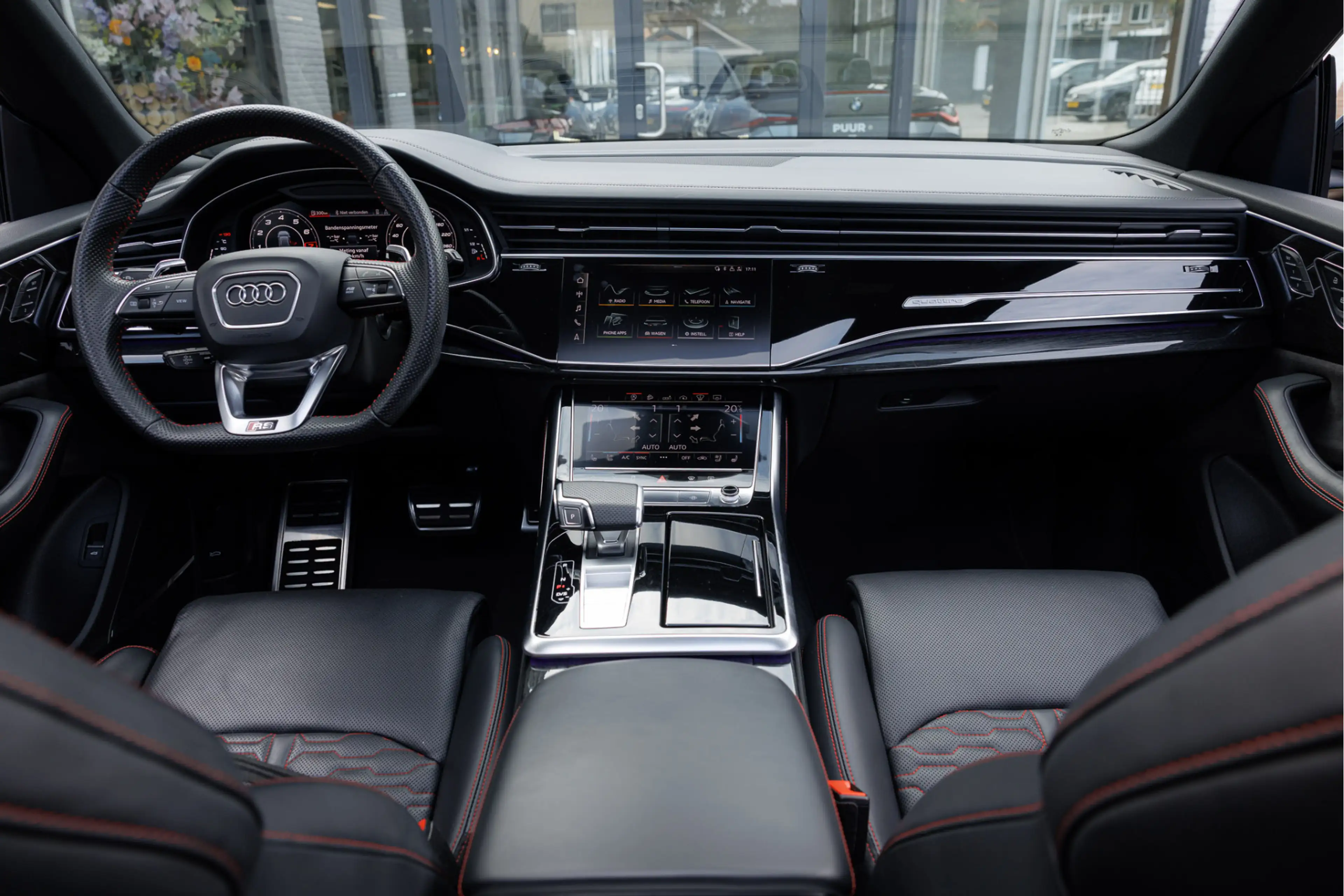 Audi RS Q8 RSQ8 4.0 TFSI Quattro Dynamic Plus Carbon Pakket - — photo 4