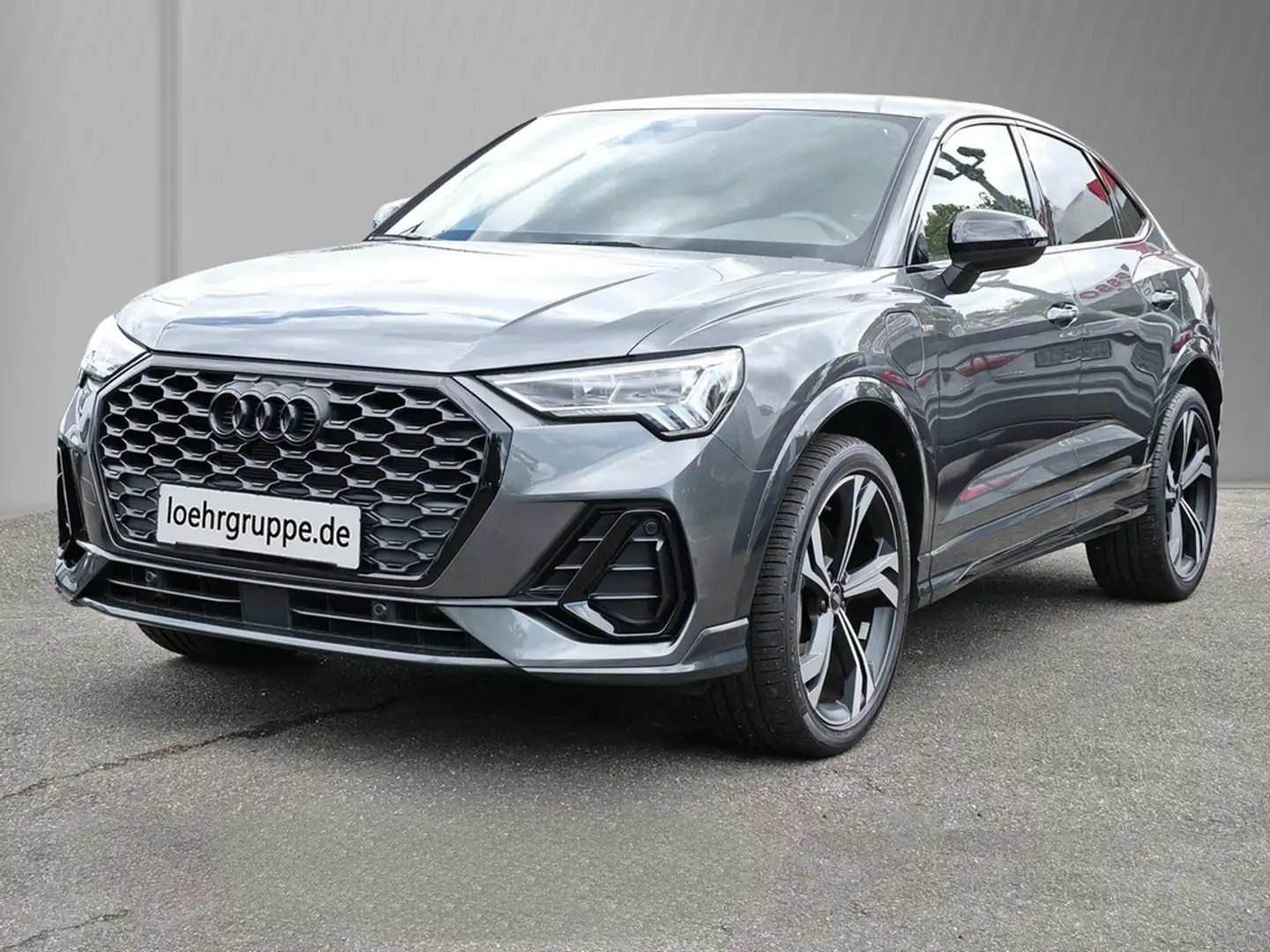 Audi Q3 Sportback 45 TFSI e S-Line *SONOS-PREMIUM*NAVI*... Grau - 2