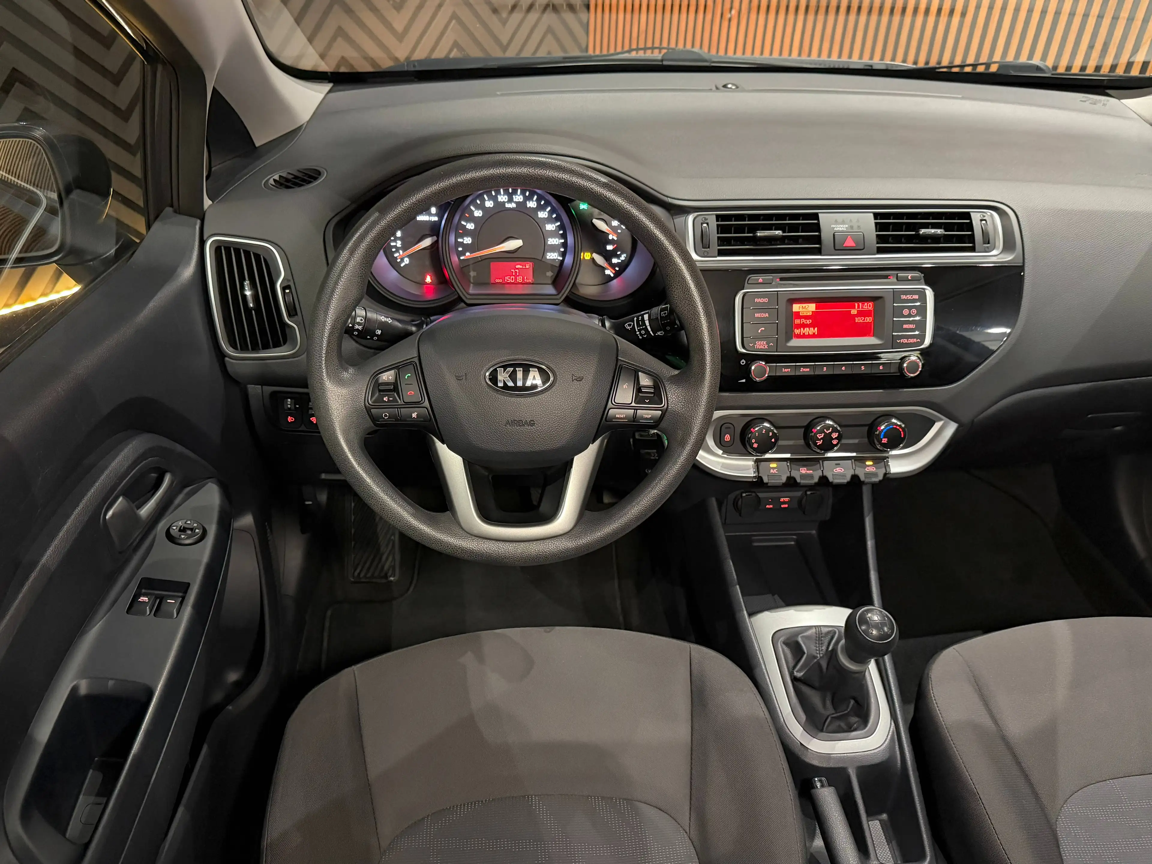 Kia Rio ✅1.2i 12 Maanden GARANTIE Airco — photo 7