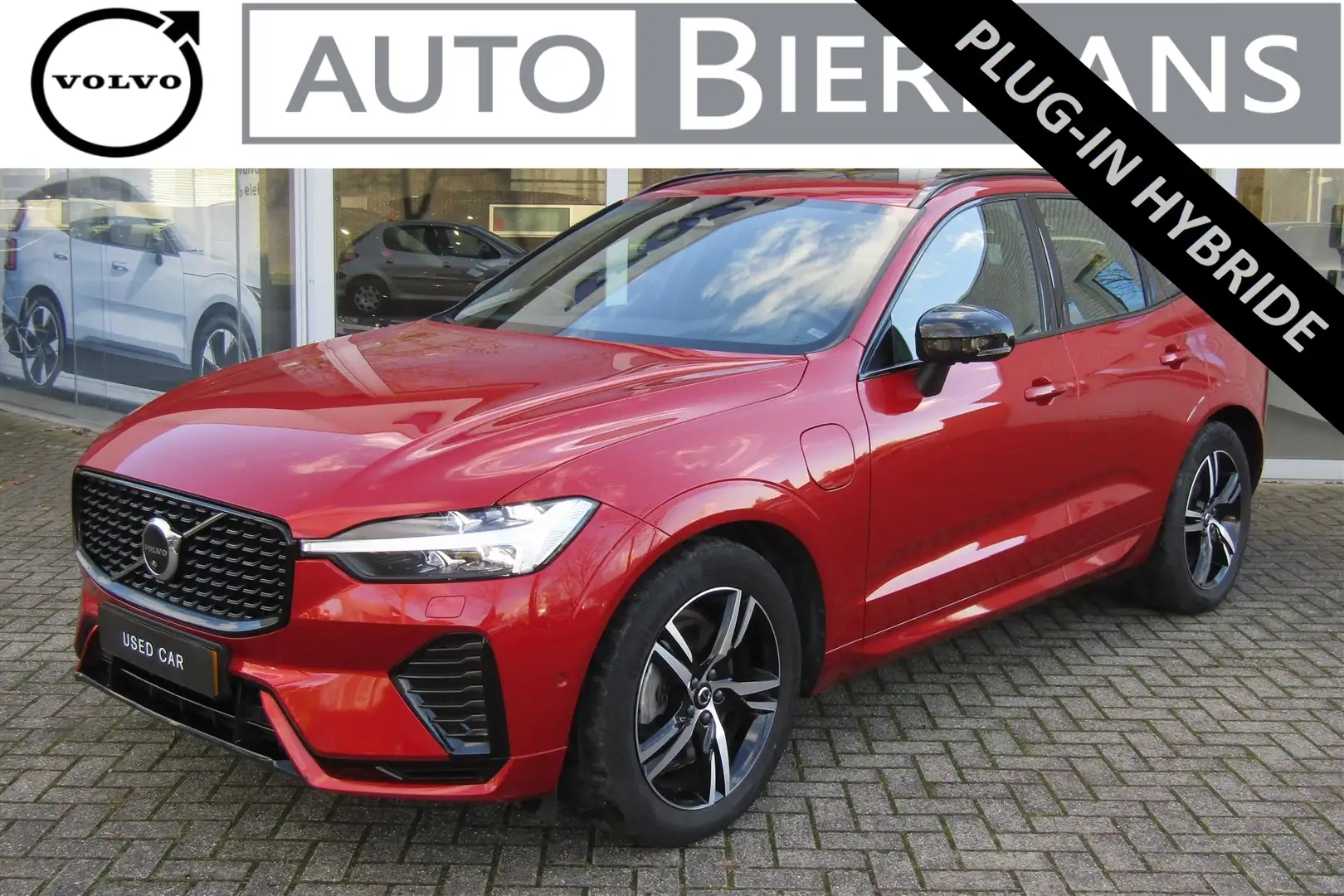 Volvo XC60 T6 TE AWD GEARTR. R-DESIGN | LUCHTVERING | HARMAN Rood - 1