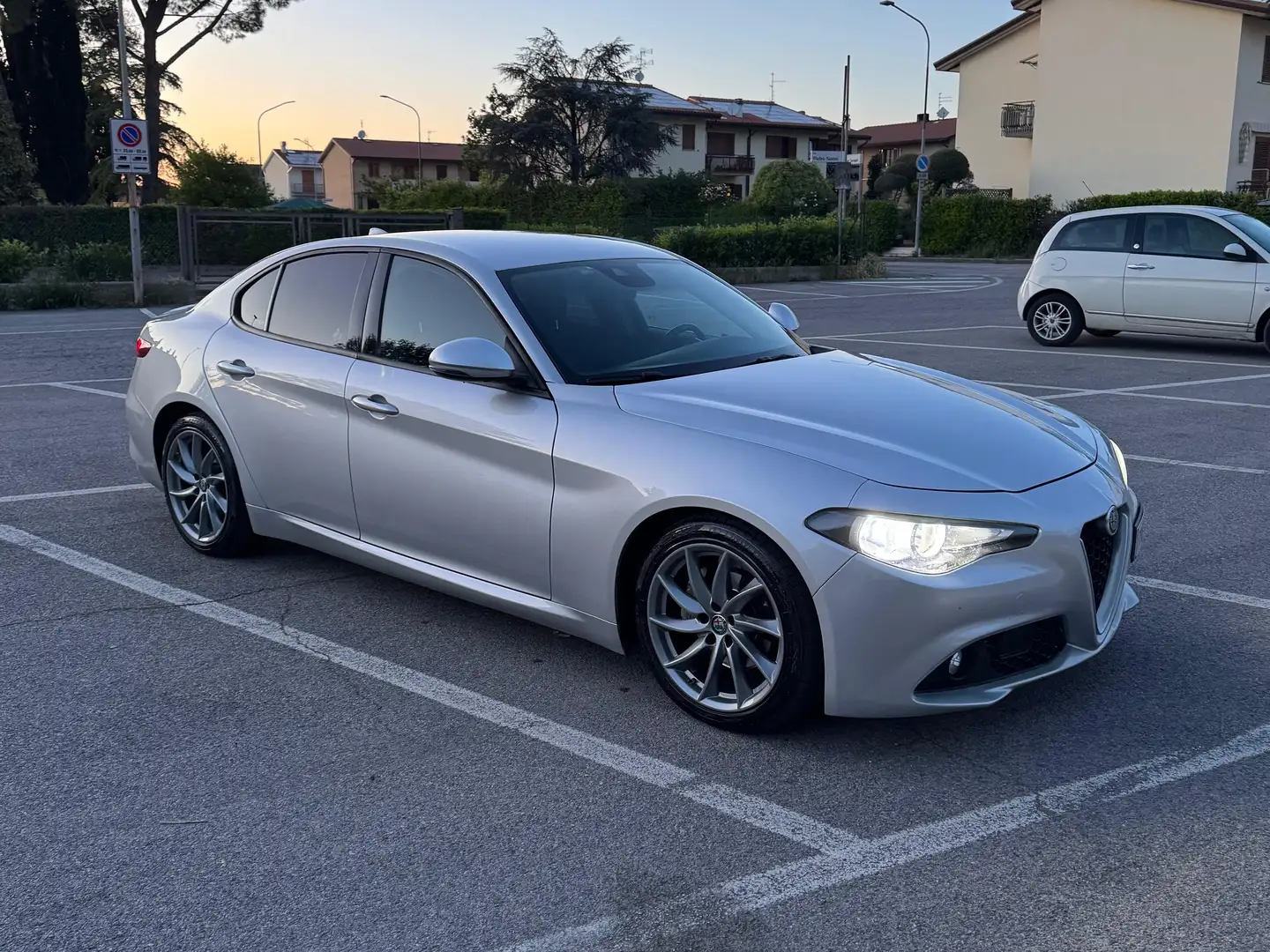 Alfa Romeo Giulia Giulia 2016 2.2 t super150cv auto Argento - 2