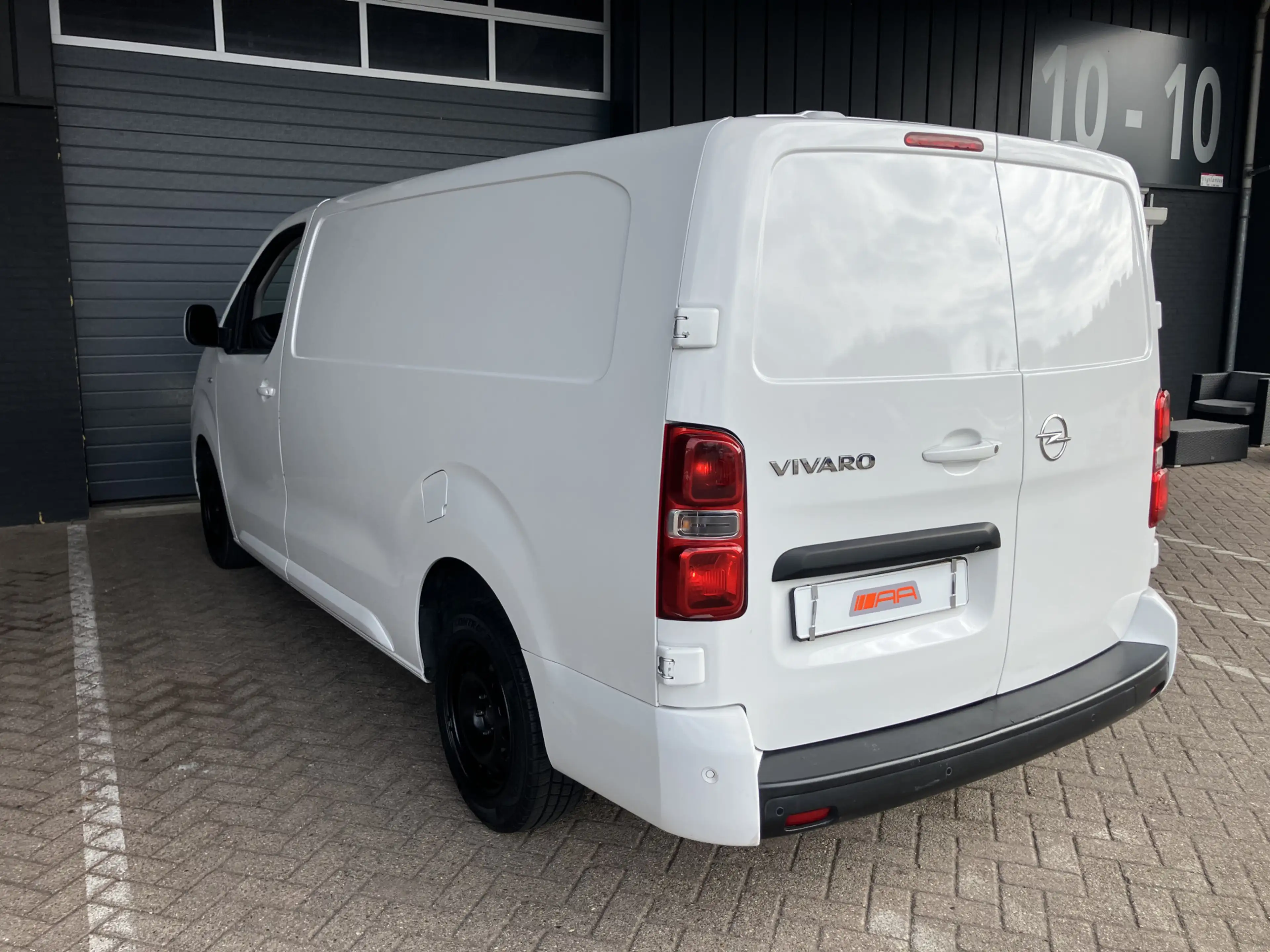 Opel Vivaro 2.0 CDTI L2H1 Edition — photo 5