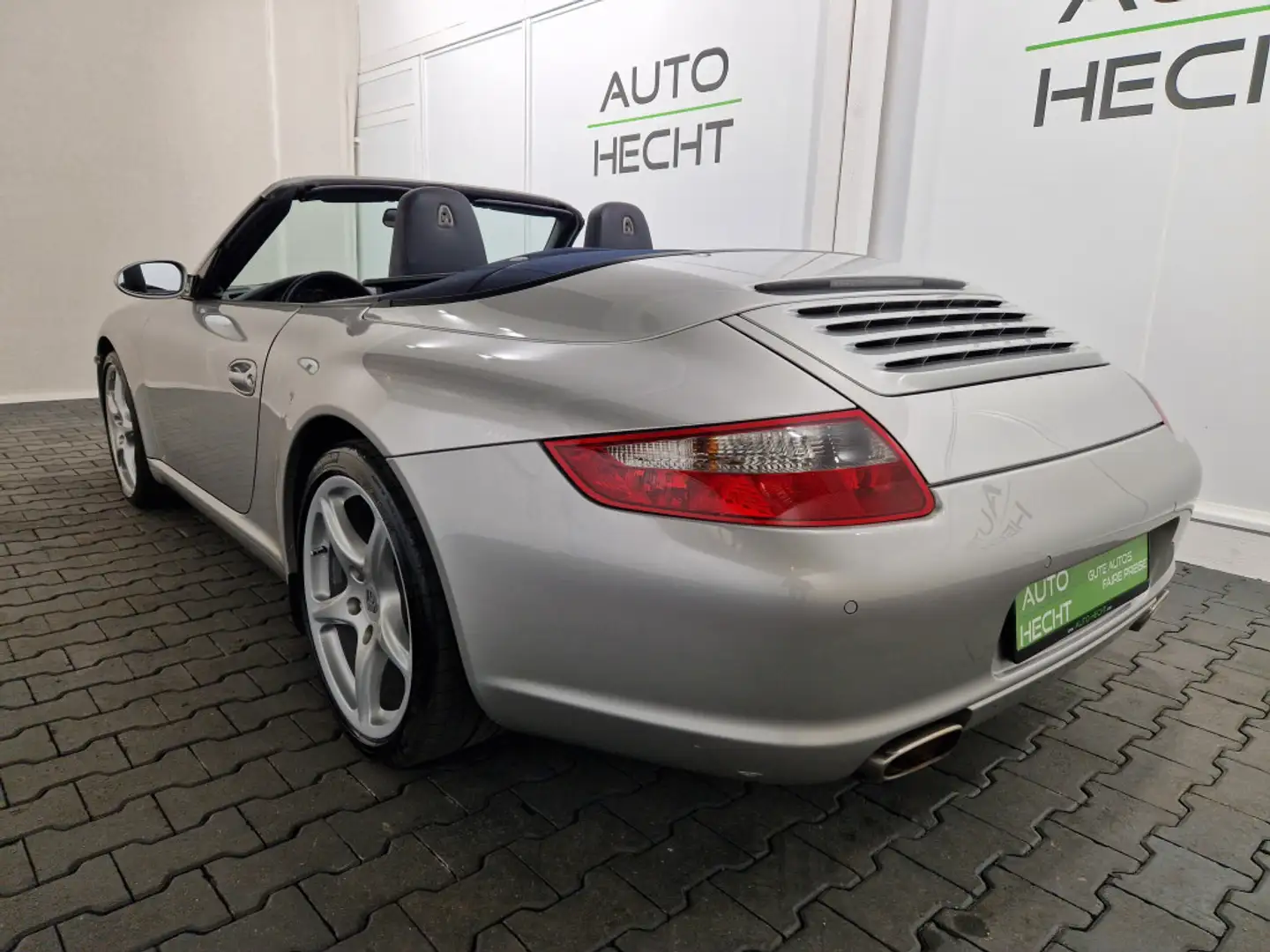 Porsche 997 Carrera Cabrio, Xenon, Navi, SHZ, deutsch Argent - 2