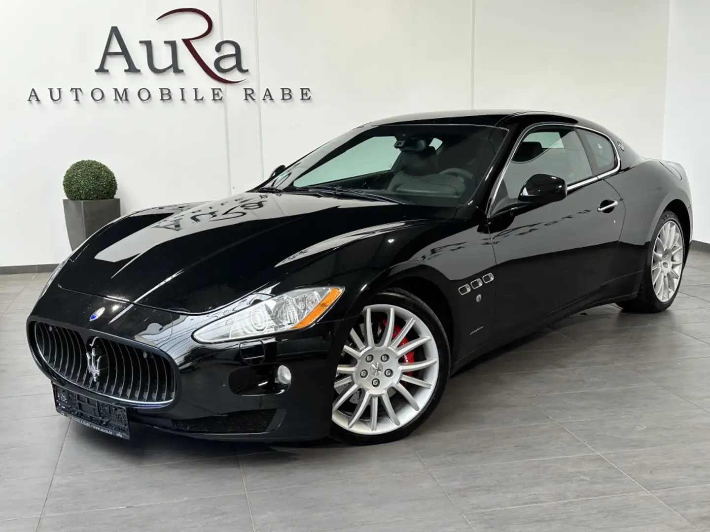 Maserati GranTurismo S 4.7 V8 NAV+XEN+TEMPOMAT+2HD+20ZOLL Negro - 2