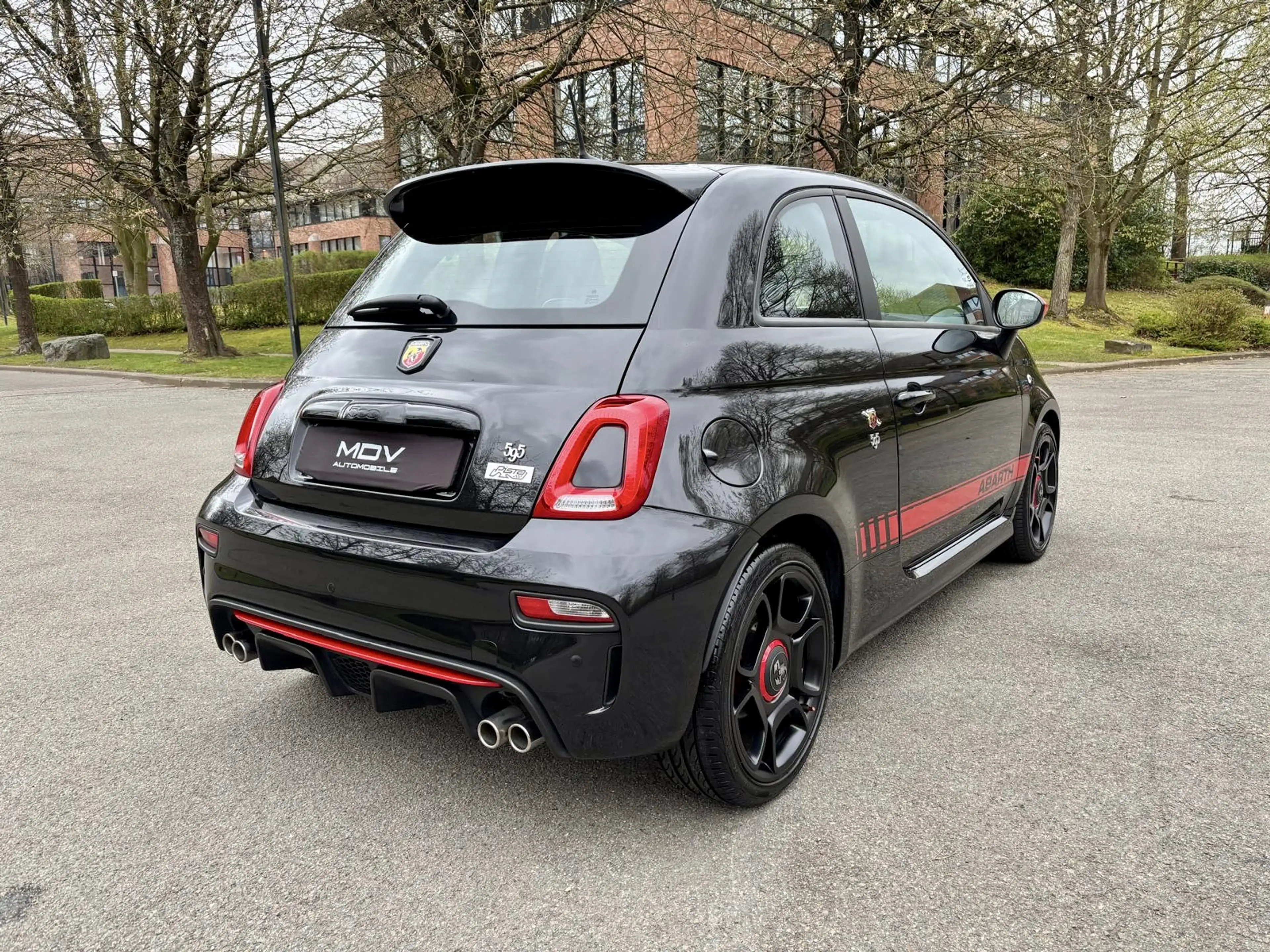 Abarth 595 Pista 1.4 T ** 19900KM - 1st paint - Just Serviced ** — photo 8