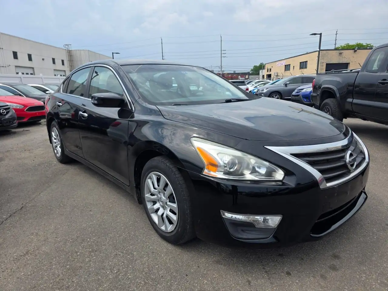 Nissan Altima снимка Nissan Altima