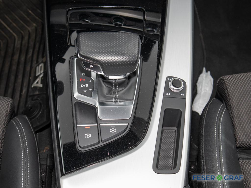 Audi A5 40 TFSI business Sportback S line Matrix LED — photo 7