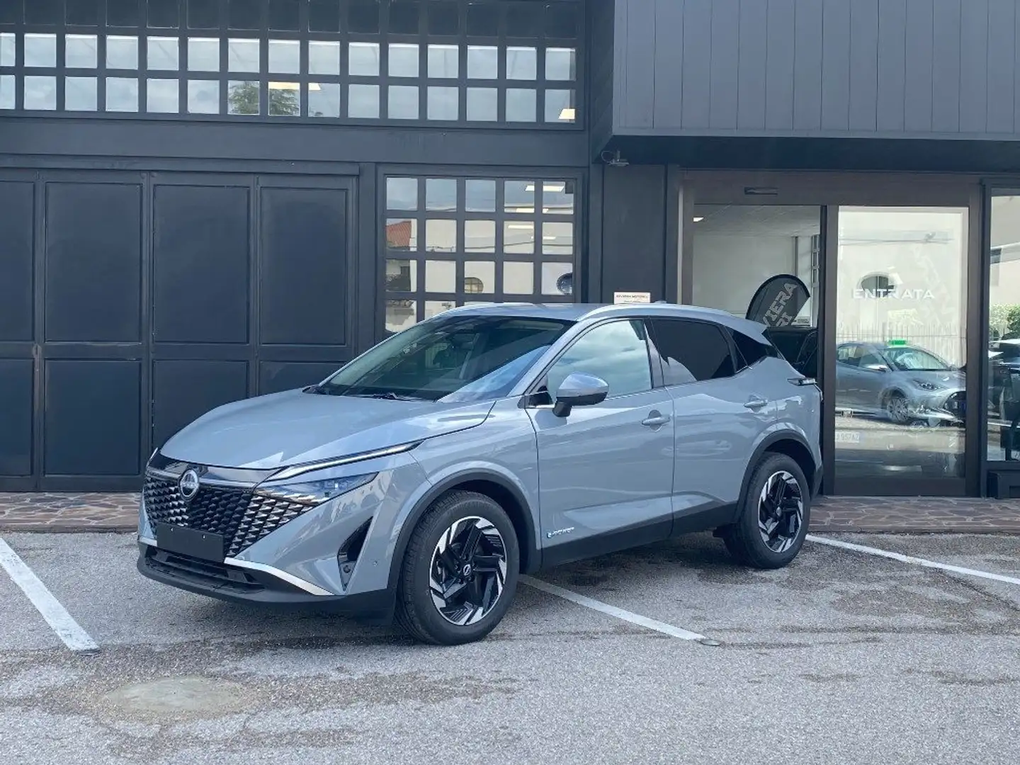 Nissan Qashqai MHEV 140 CV N-Connecta X-TRONIC Grigio - 1