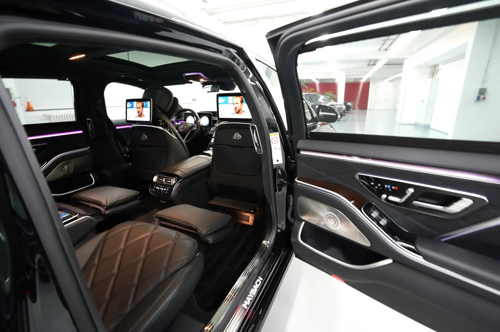 Maybach Sonstige Maybach S 580 4Matic 2025 - EXKLUSIV PAKET / CHAUFFEUR PAKET /  TV / NETTO: € 129.958.- Schwarz - 2
