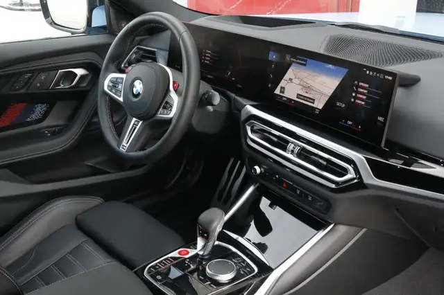 BMW M2 view 8
