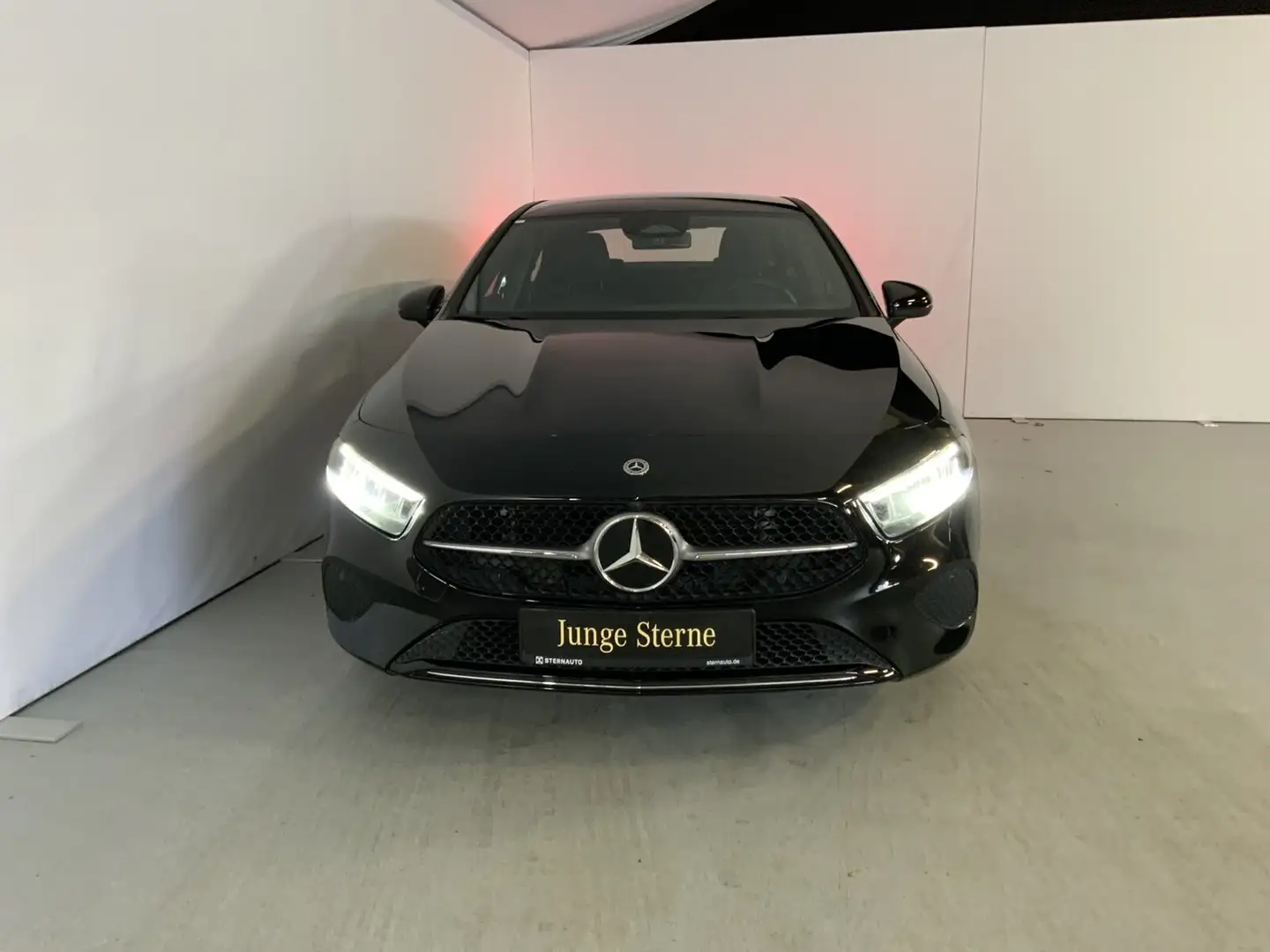 Mercedes-Benz A 180 A 180 Limo Progressive WinterPak RüKa SpiegelPak Schwarz - 2