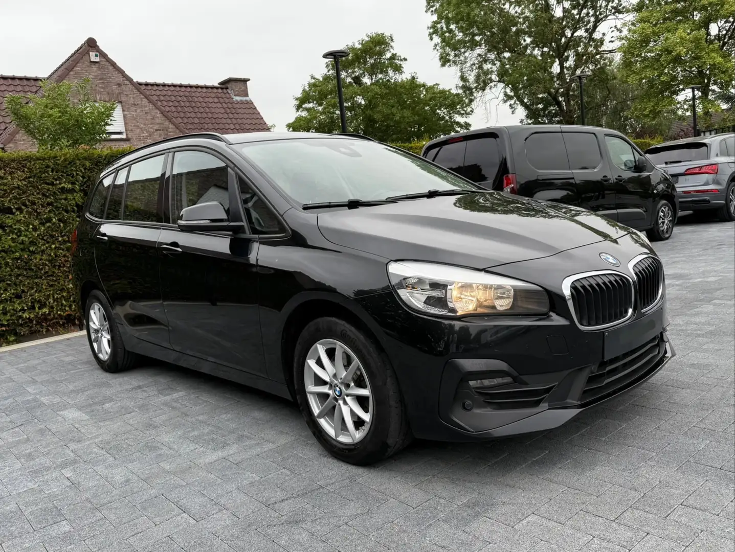 BMW 216 Gran Tourer 216 d AdBlue (EU6d-TEMP) Black - 1