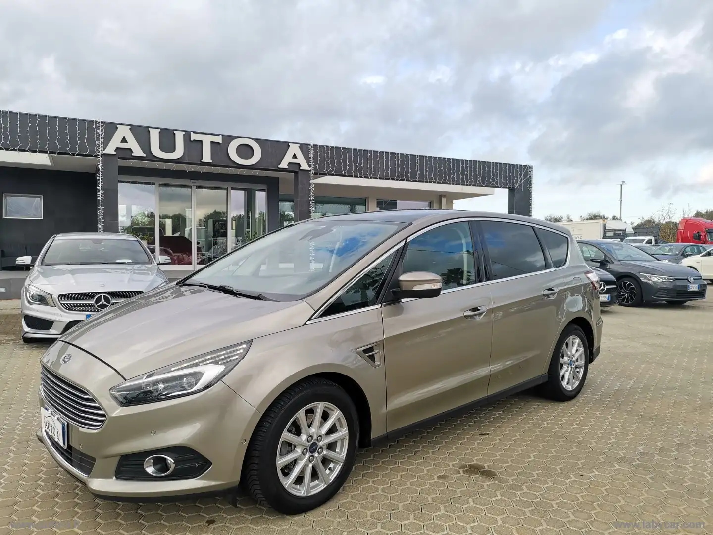 Ford S-Max S-MAX 2.0 TDCi 180 CV S&S POWERSHIFT AWD TITANIUM Szary - 1