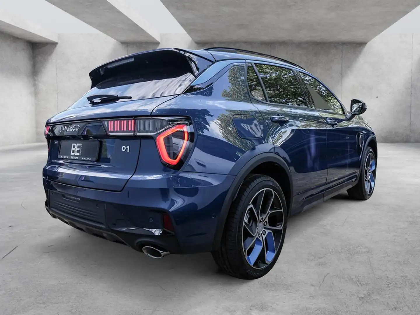 Lynk & Co 01 *sofort verfügbar* Blau - 2