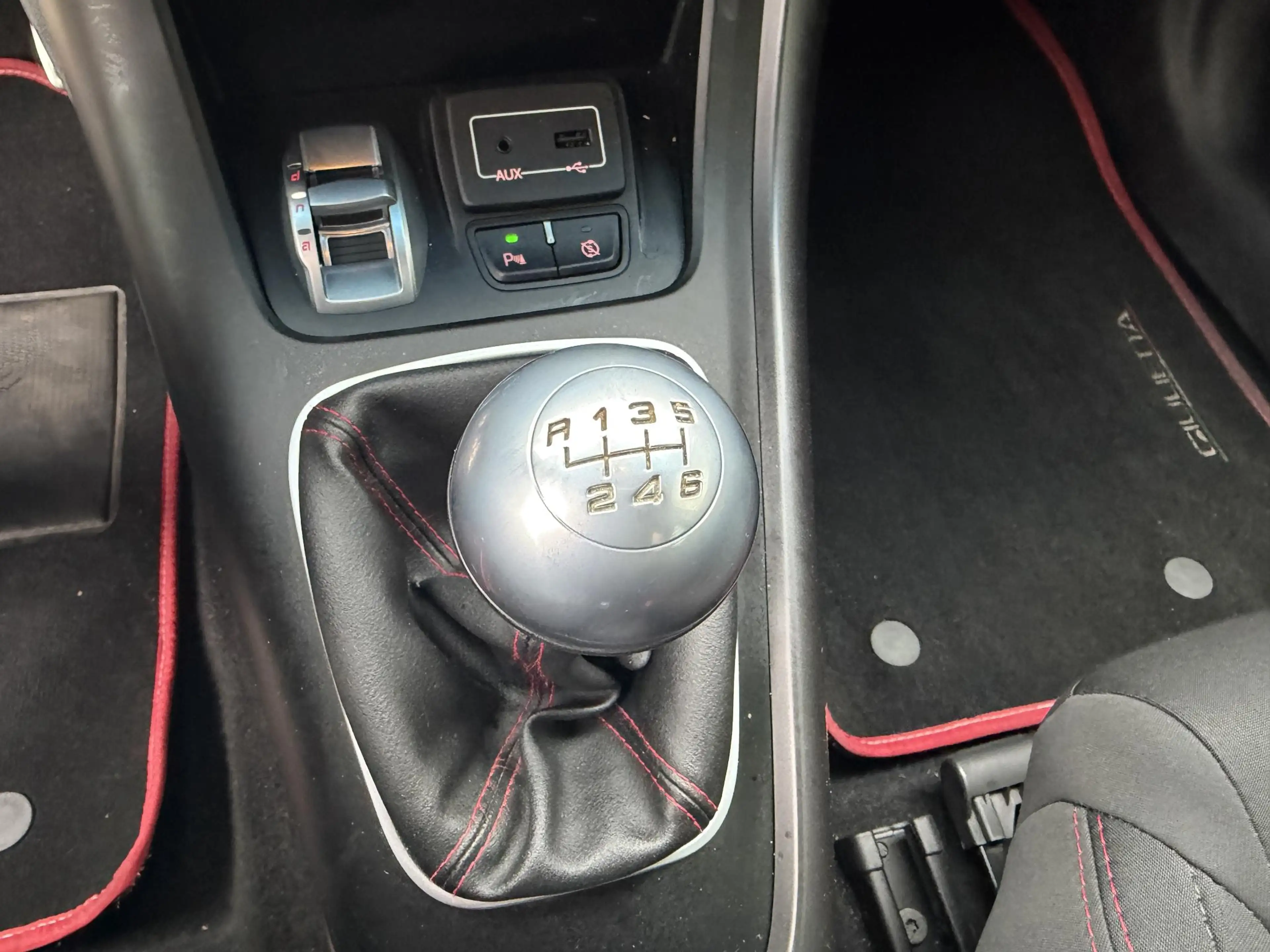 Alfa Romeo Giulietta 1.4 Turbo MultiAir Super Pack Veloce | Navigatie | — photo 12
