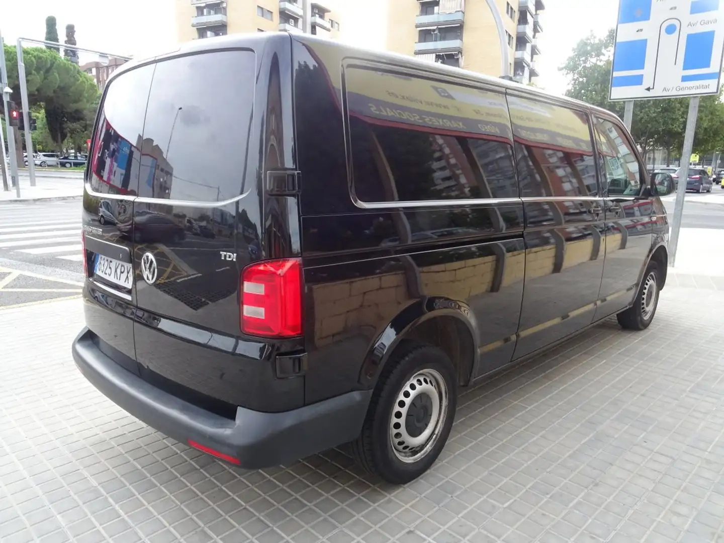 Volkswagen Transporter Furgón 2.0TDI SCR BMT Largo 75kW Noir - 2