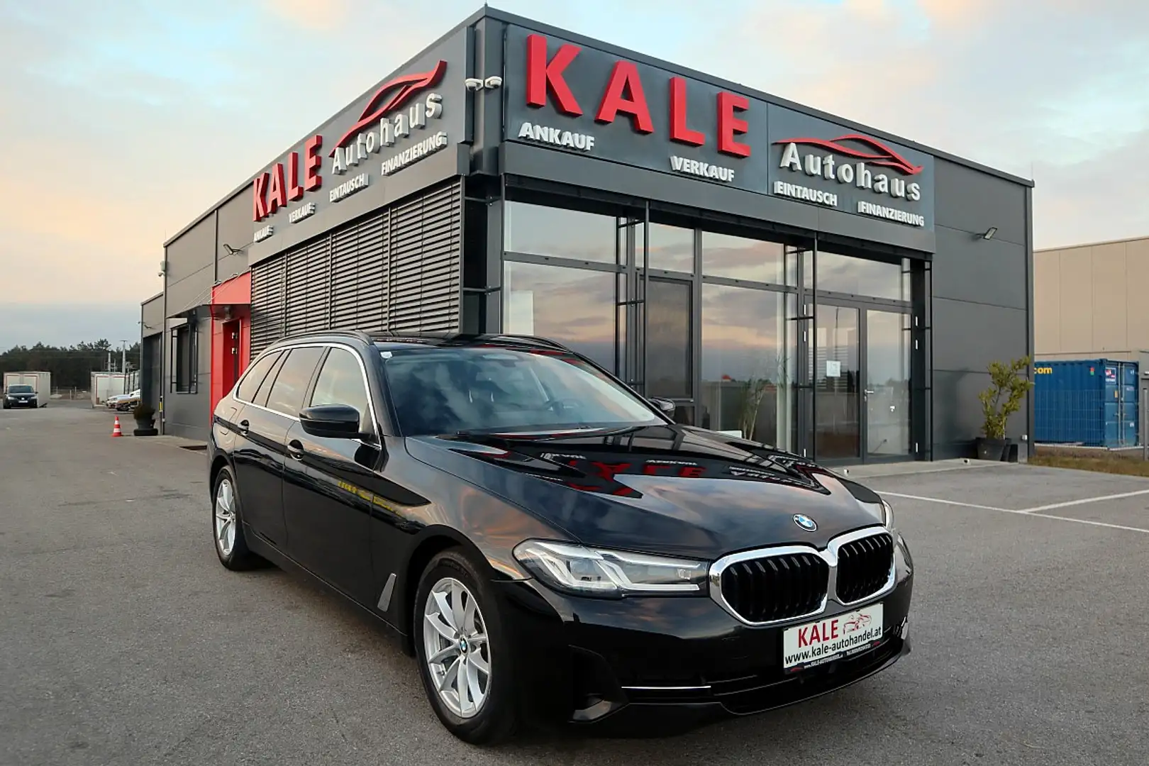 BMW 520 d 48 V Touring Aut.*1.Besitz*LEDER*LED* Schwarz - 1
