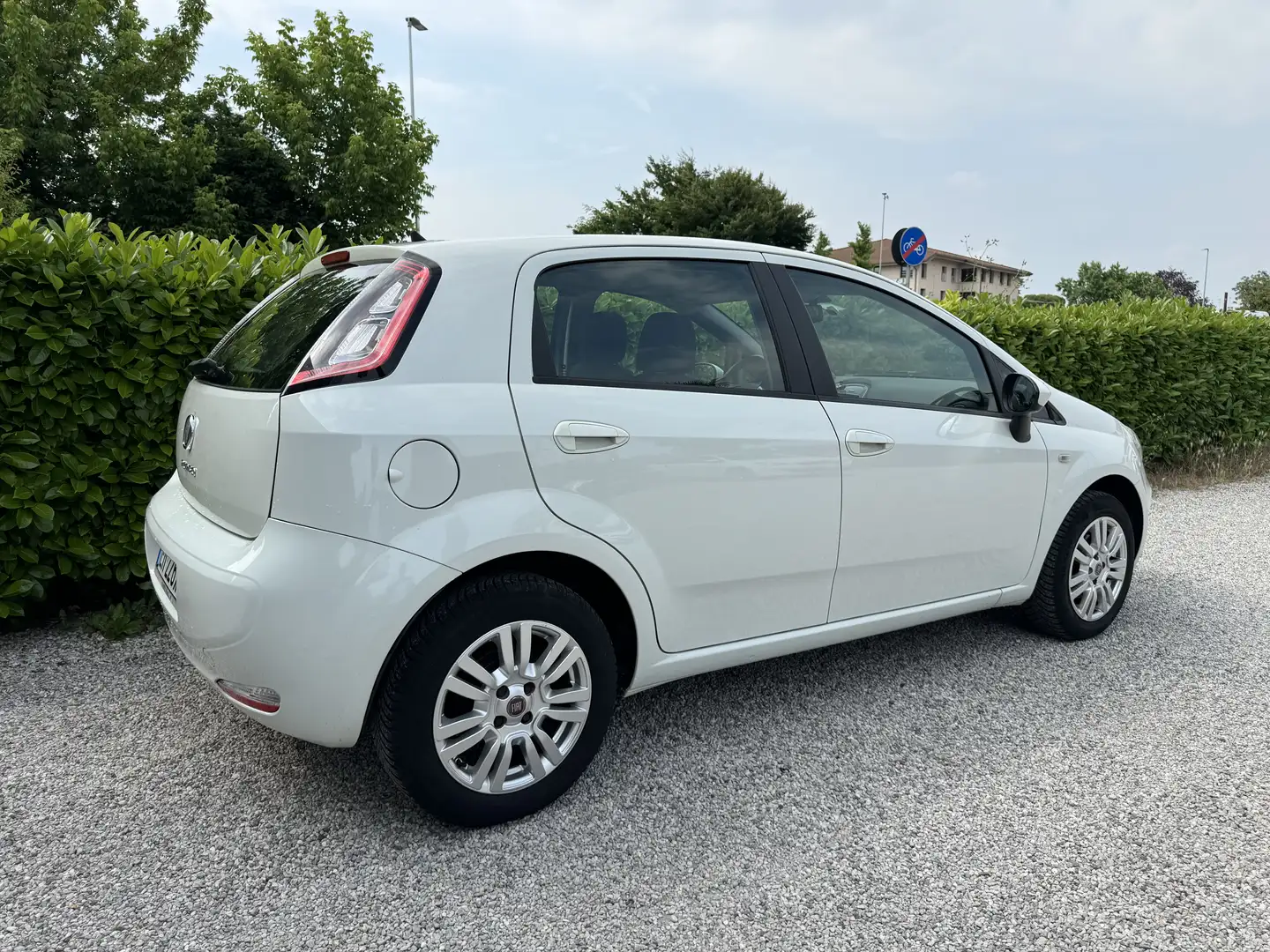 Fiat Punto 1.2 - neopatentati perfetta accetto permute - 2