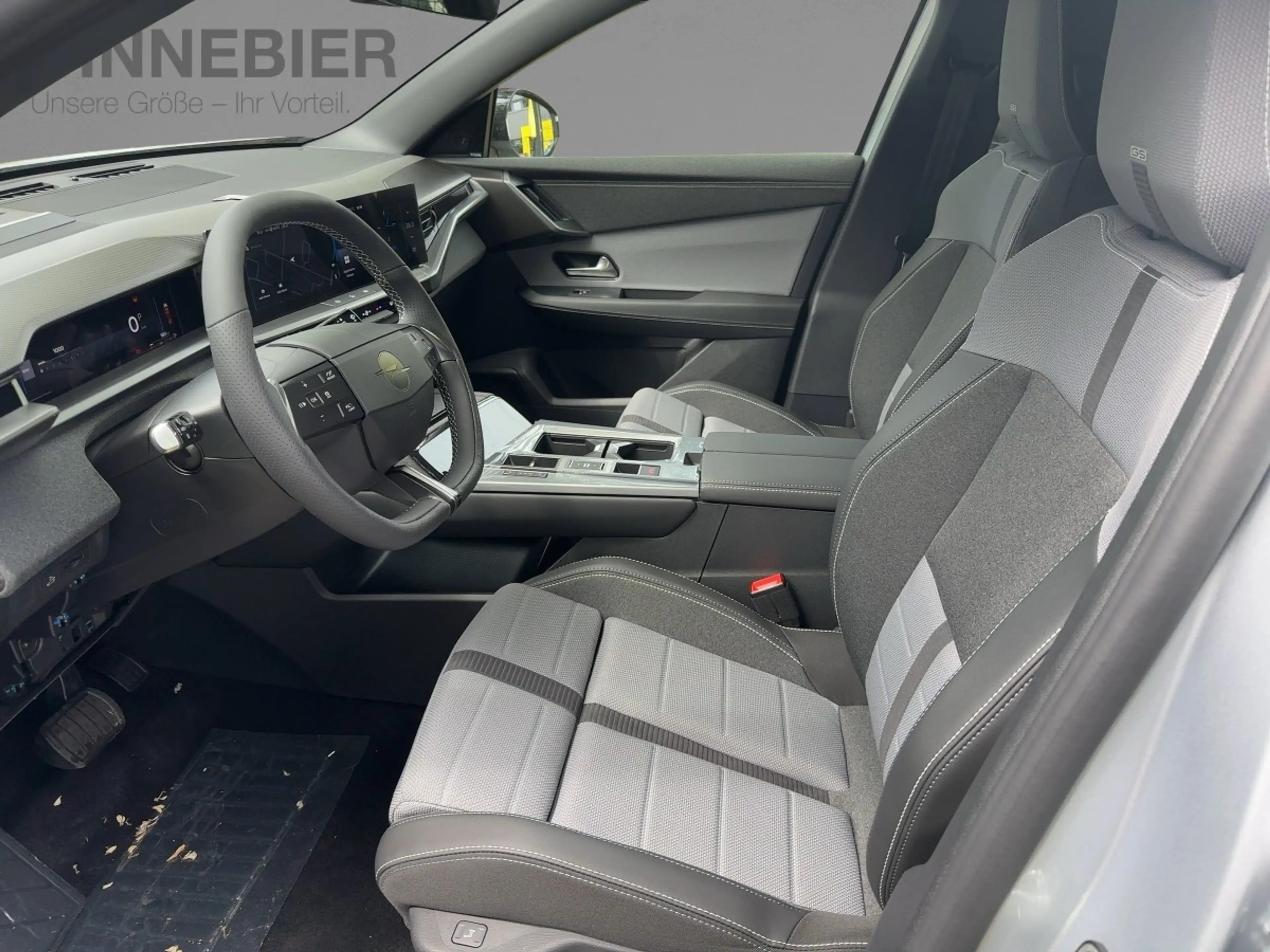 Opel Grandland 1.2 GS Glasdach+LED+360°Kamera+Navi — photo 9